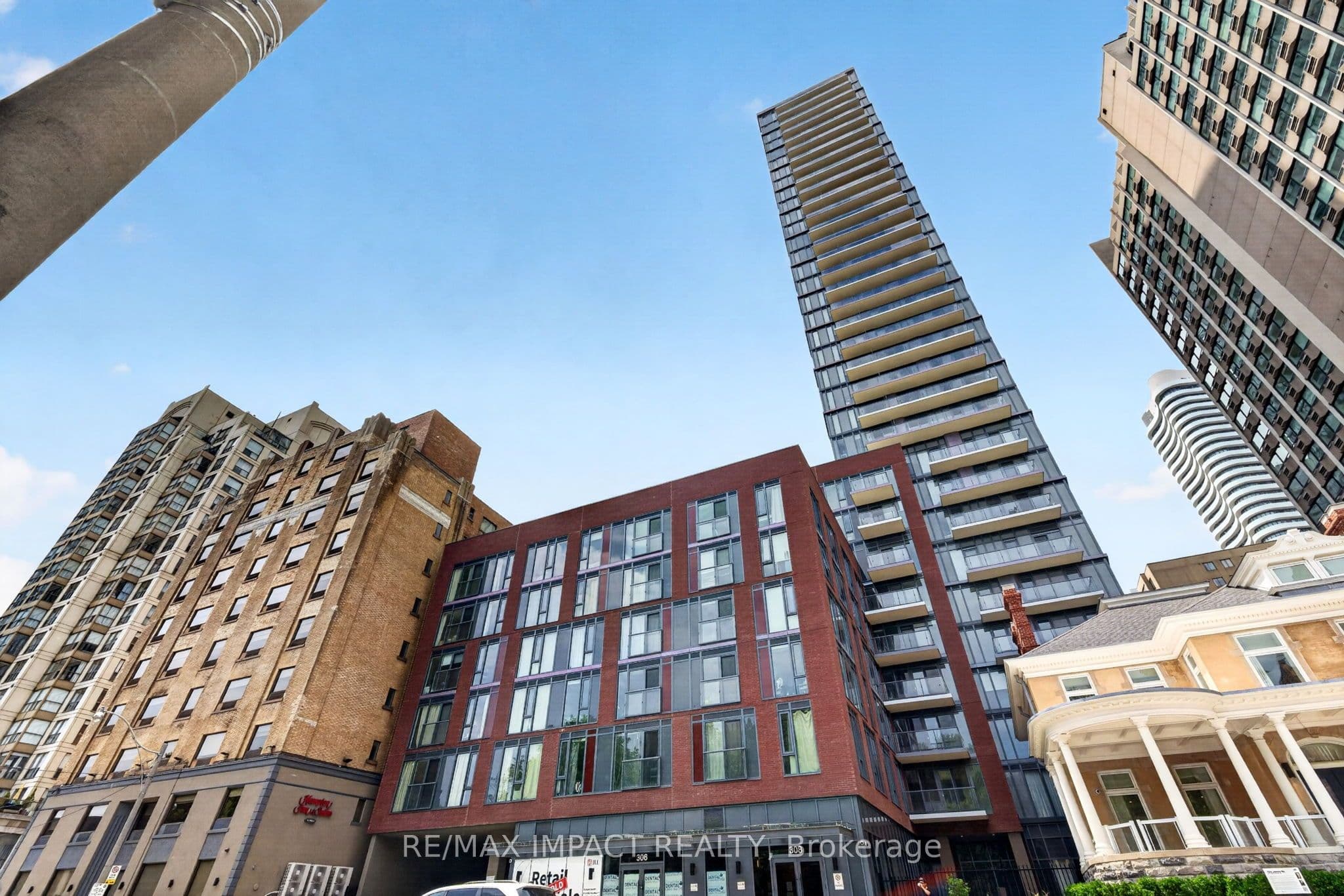 Unit 813 308 Jarvis Street photo 1