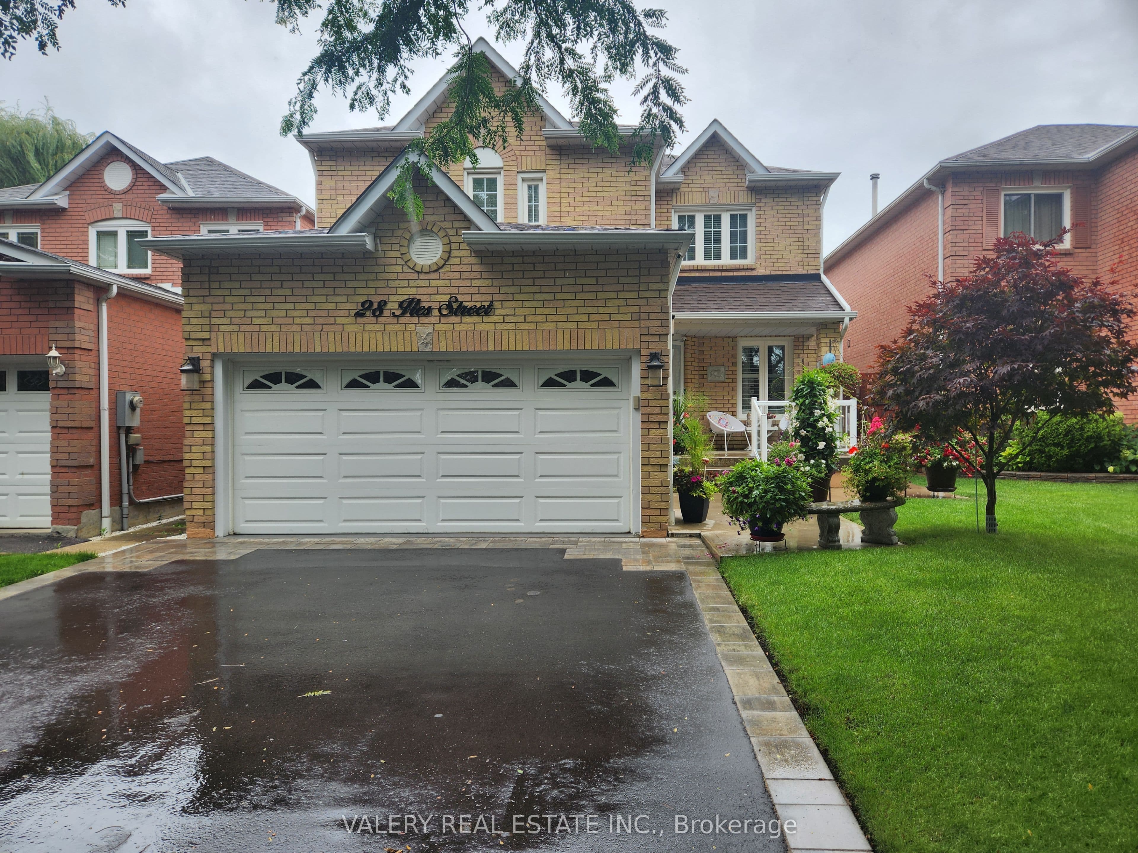 28 Iles Street photo 1