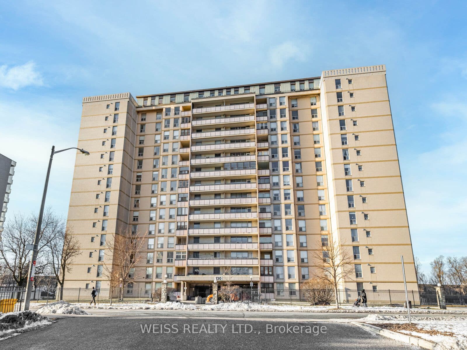 Unit 301 130 Neptune Drive photo 1