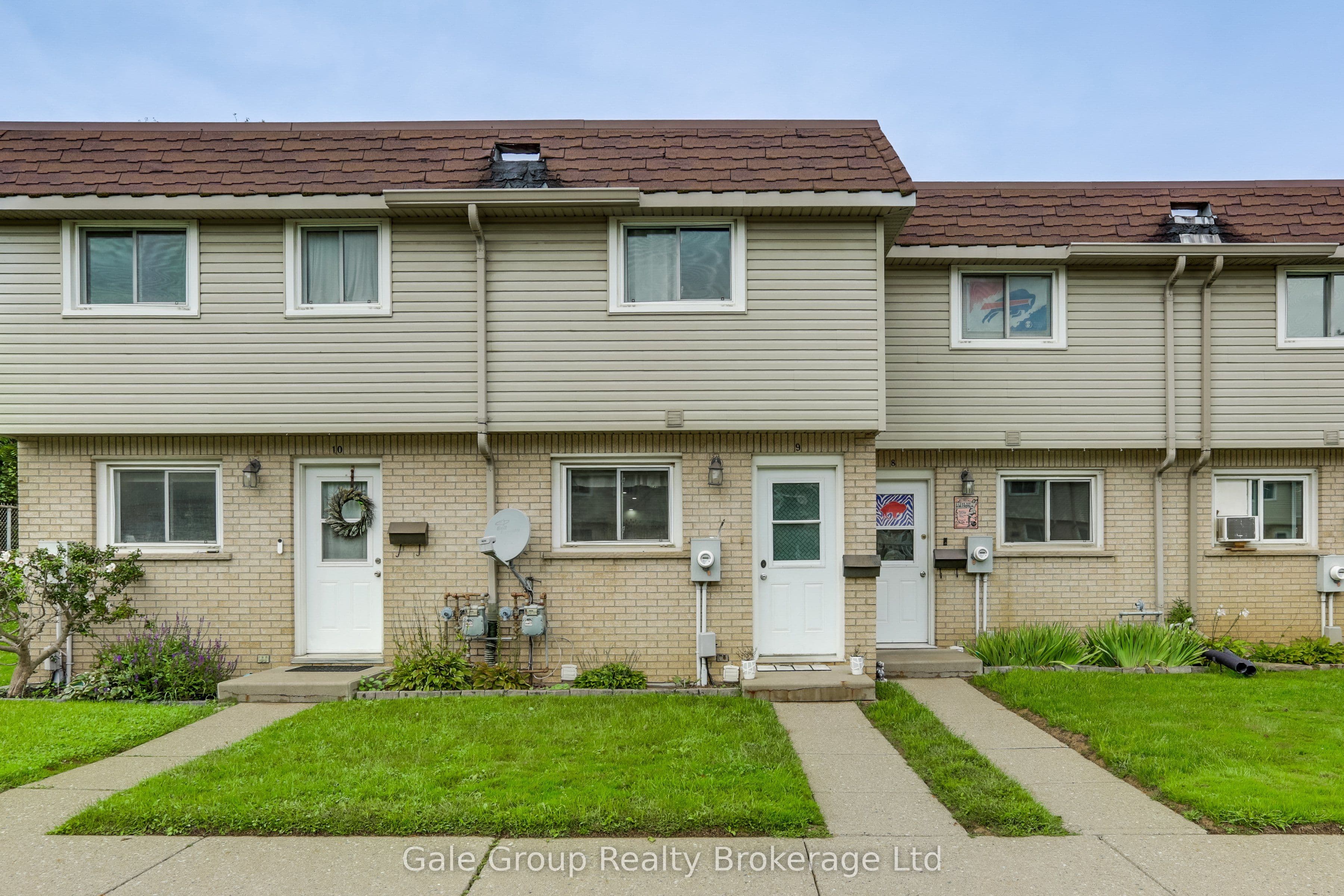 Unit 9 105 Springbank Avenue photo 1