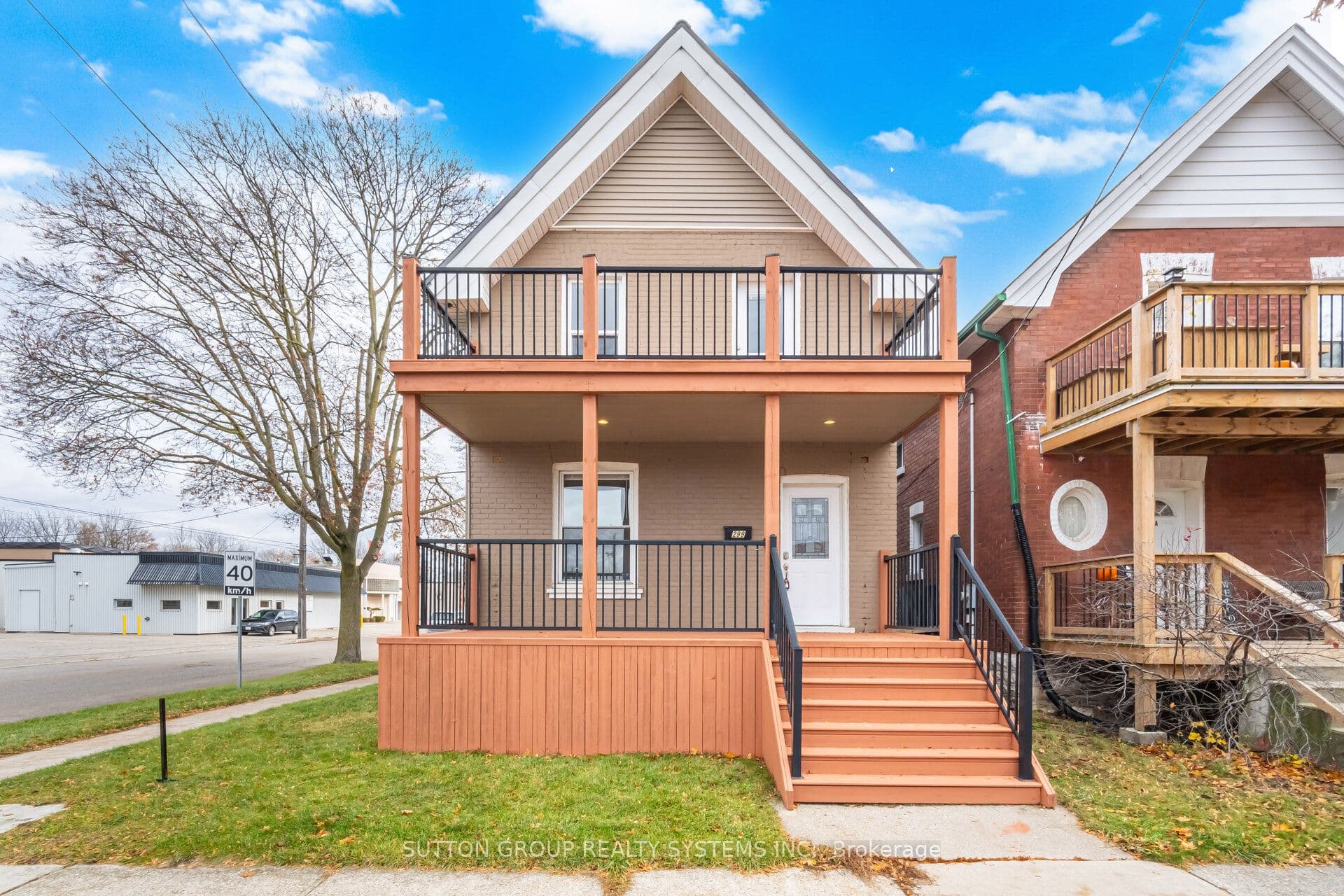 299 Park Avenue photo 1