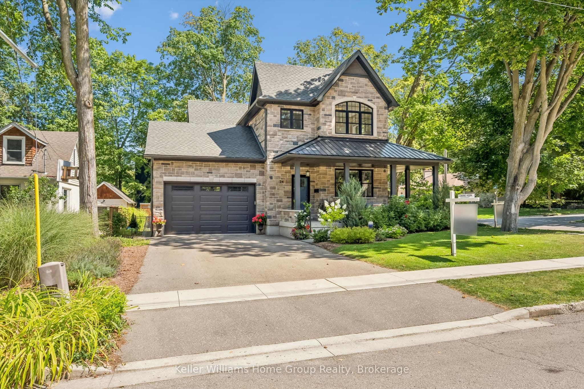 24 FOREST HILL Drive photo 1