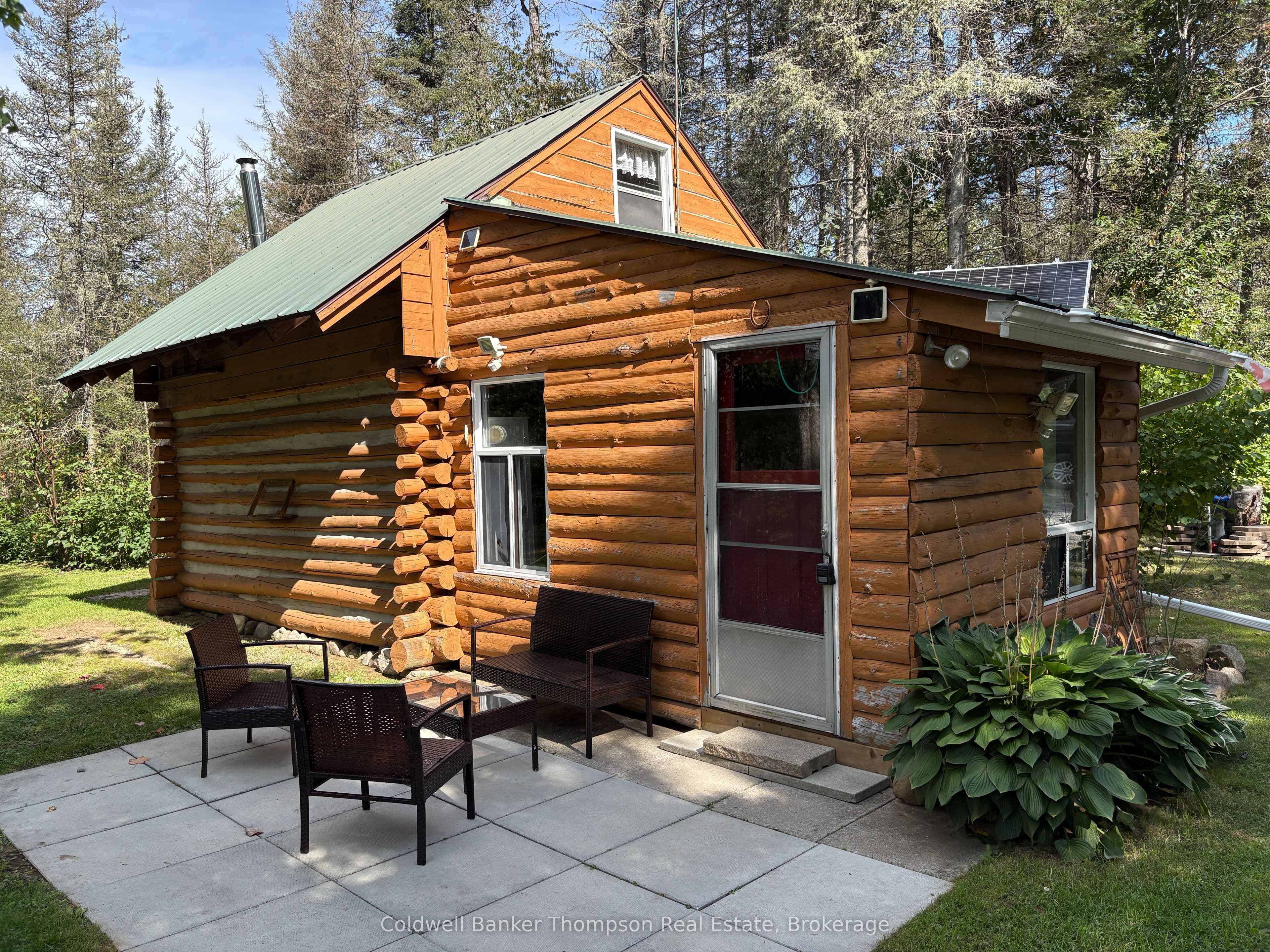 215B Paisley Road photo 1