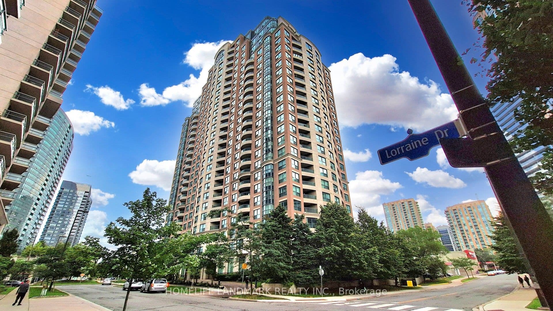 Unit 1111 7 Lorraine Drive photo 1