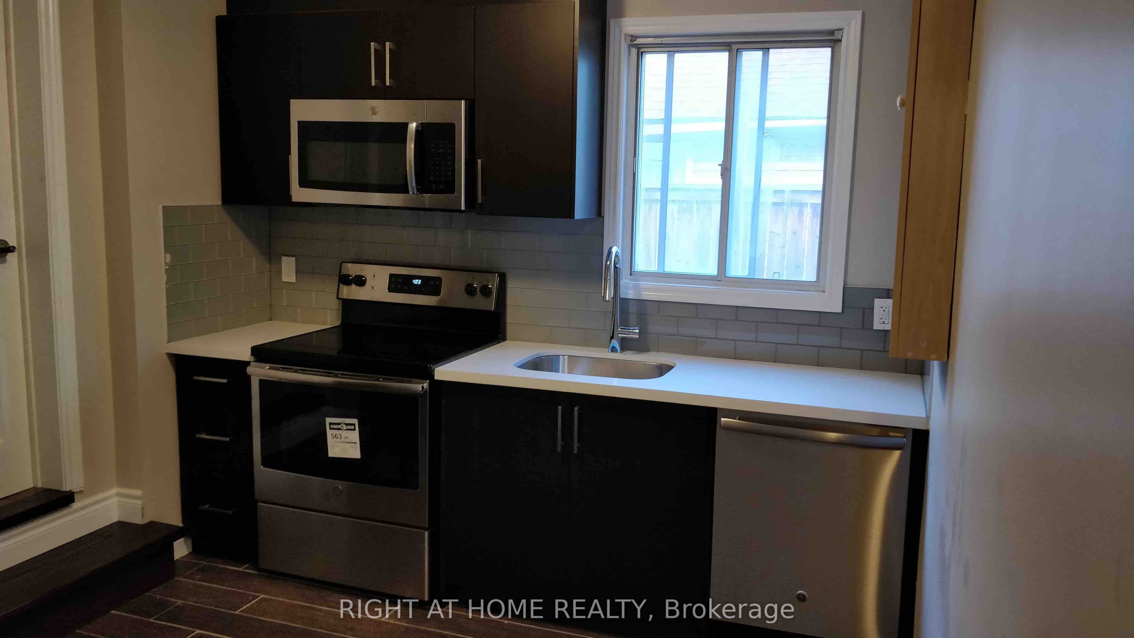Unit 2 95 D'arcy Street photo 1