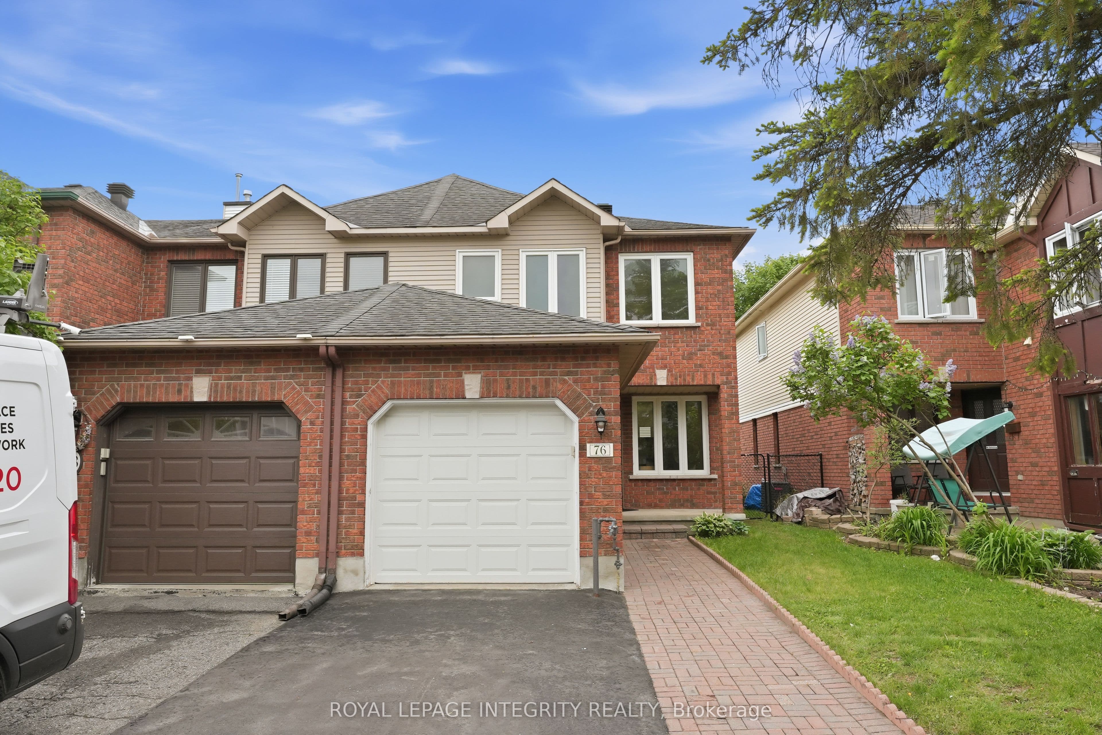 76 Hunterswood Crescent photo 1
