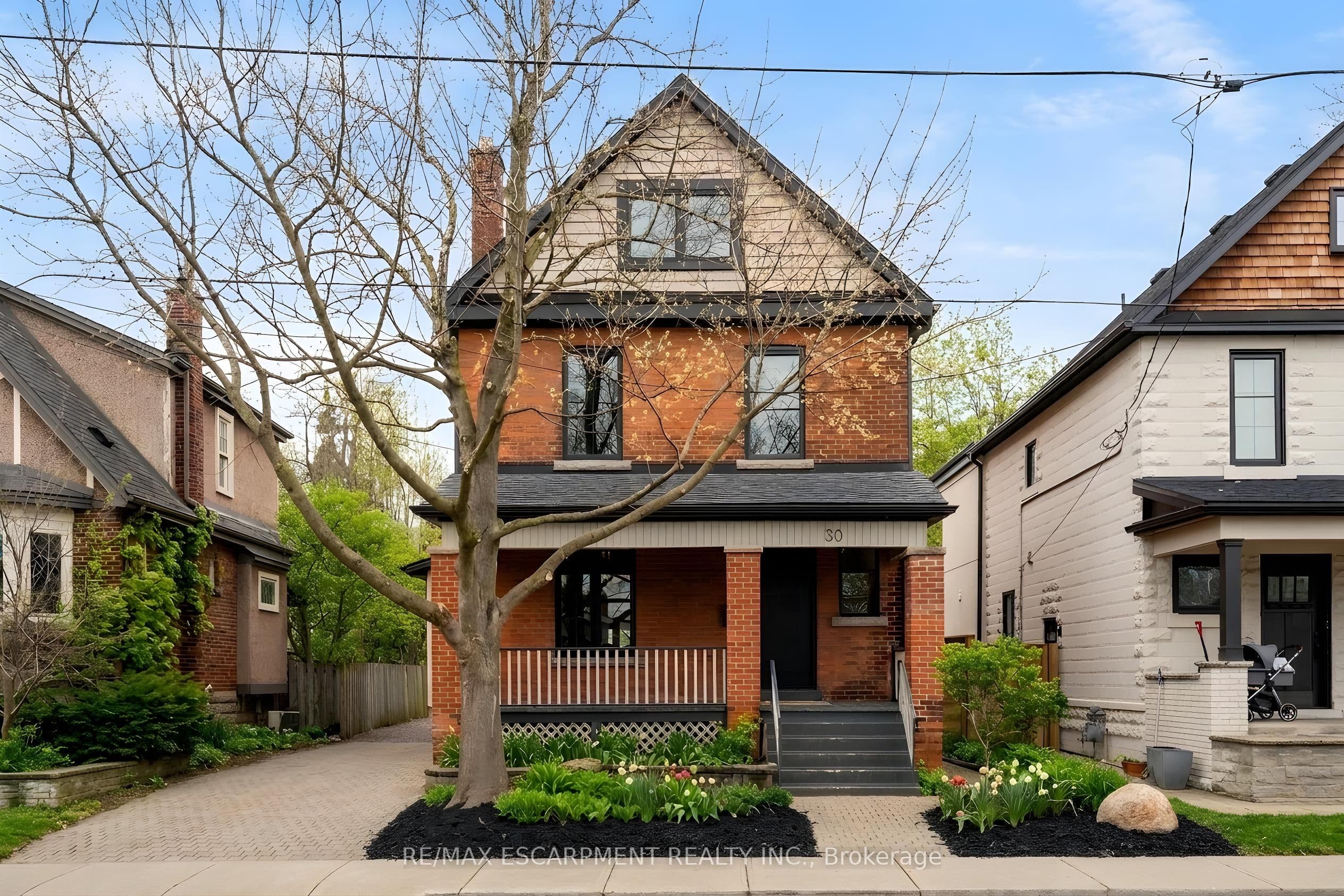 30 MATILDA Street photo 1