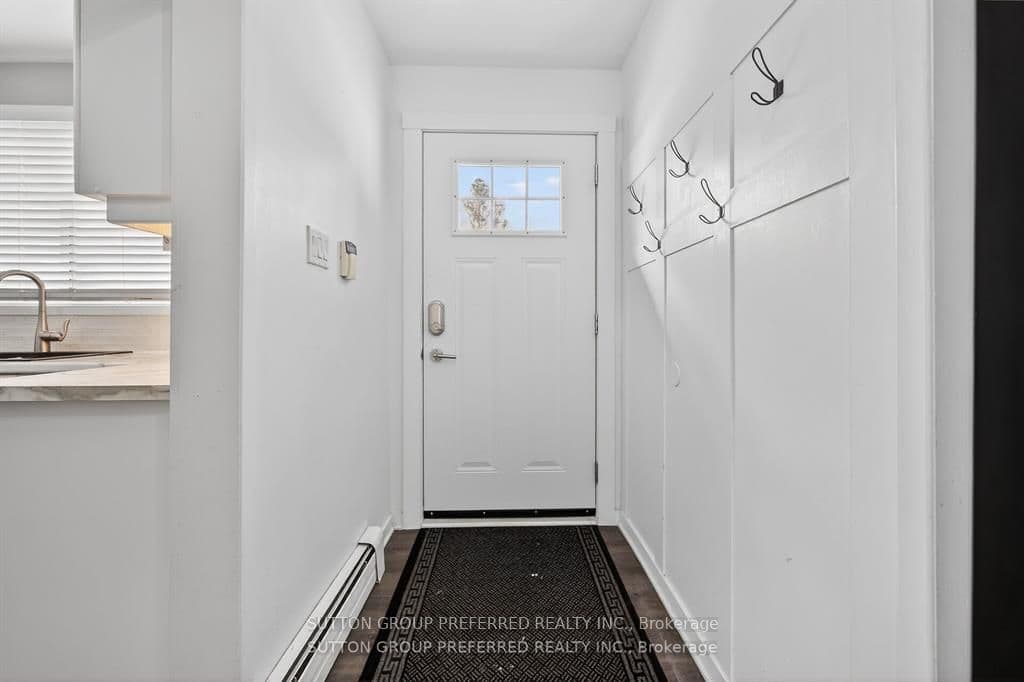 264 Chittick Crescent photo 1