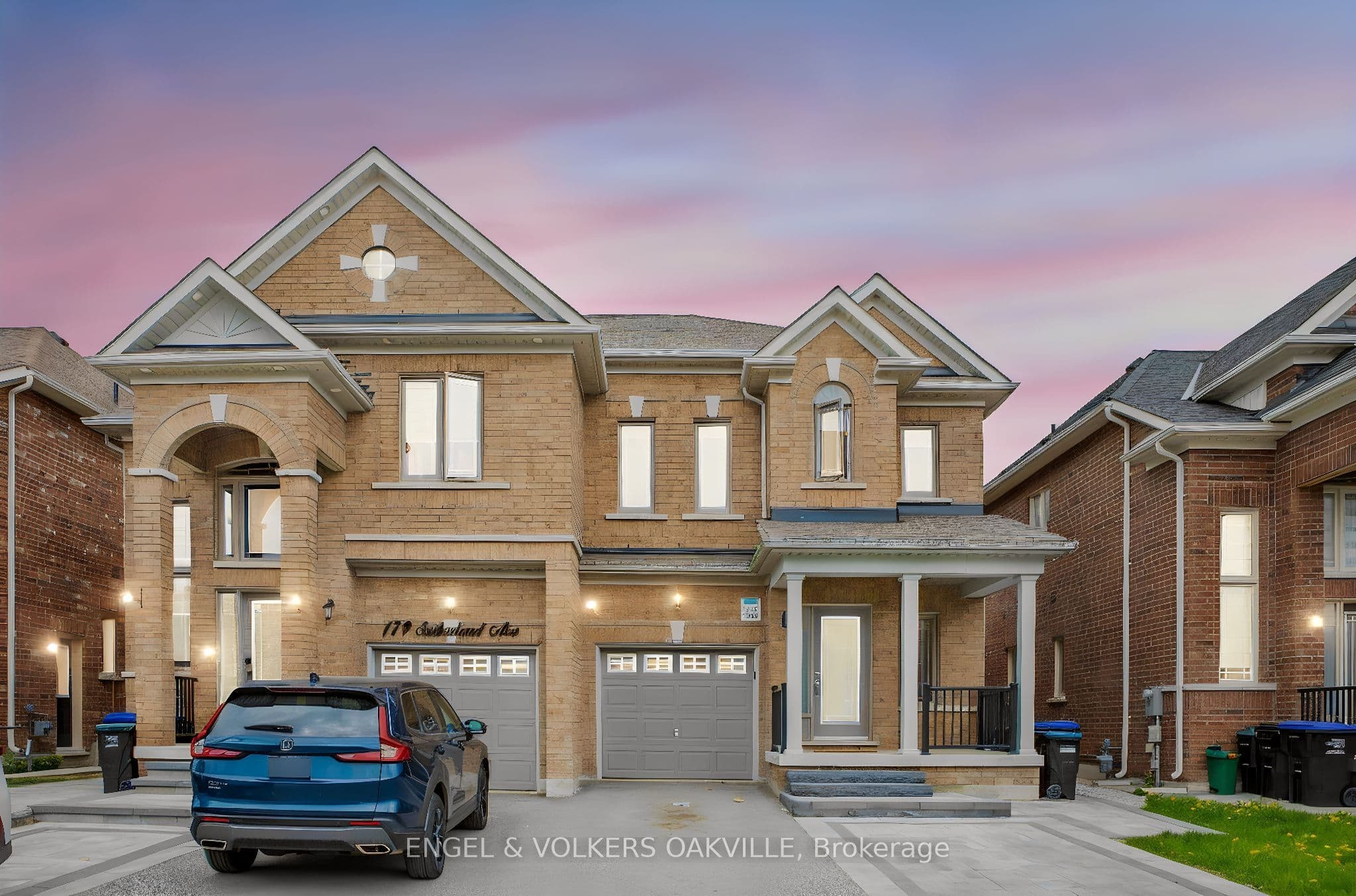 183 Sutherland Avenue photo 1
