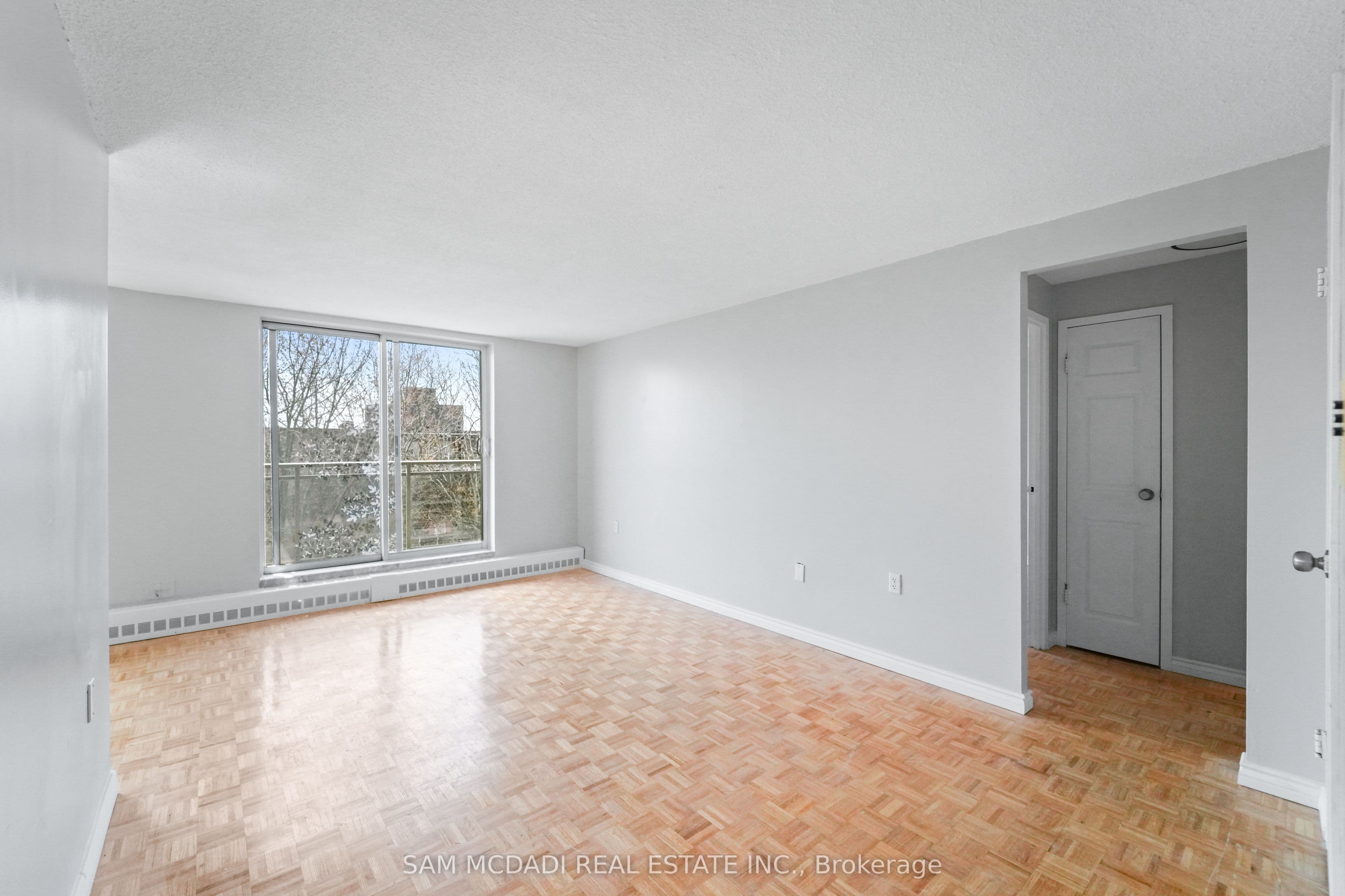 Unit 302 62 Spencer Street photo 1
