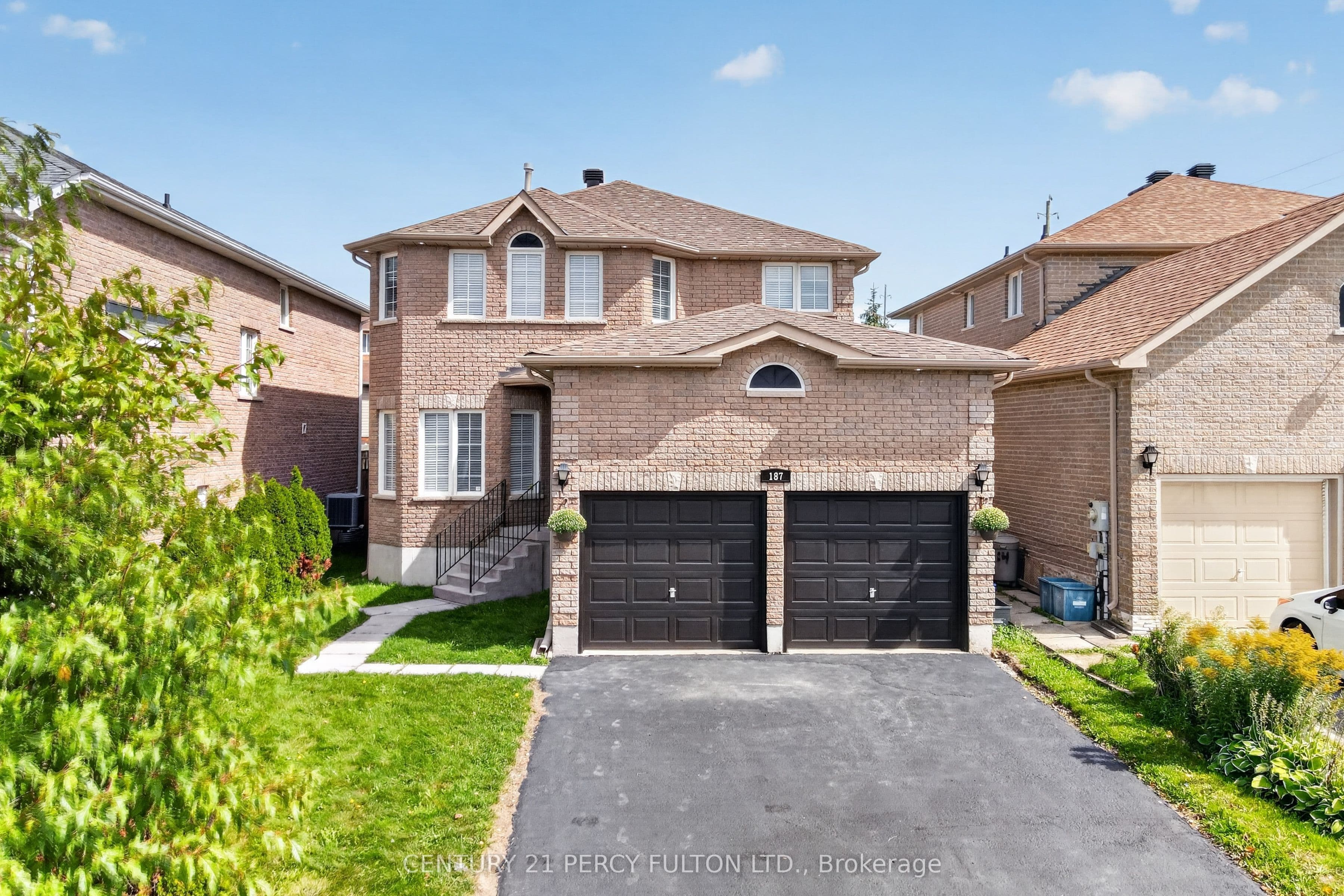 187 Madelaine Drive photo 1