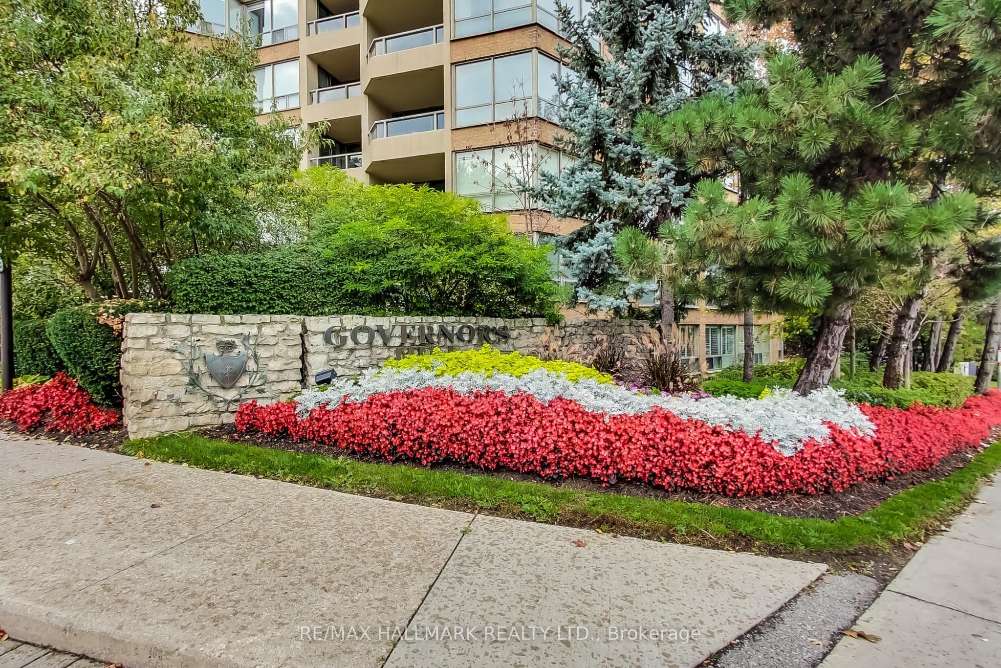Unit 610 3800 Yonge Street photo 1