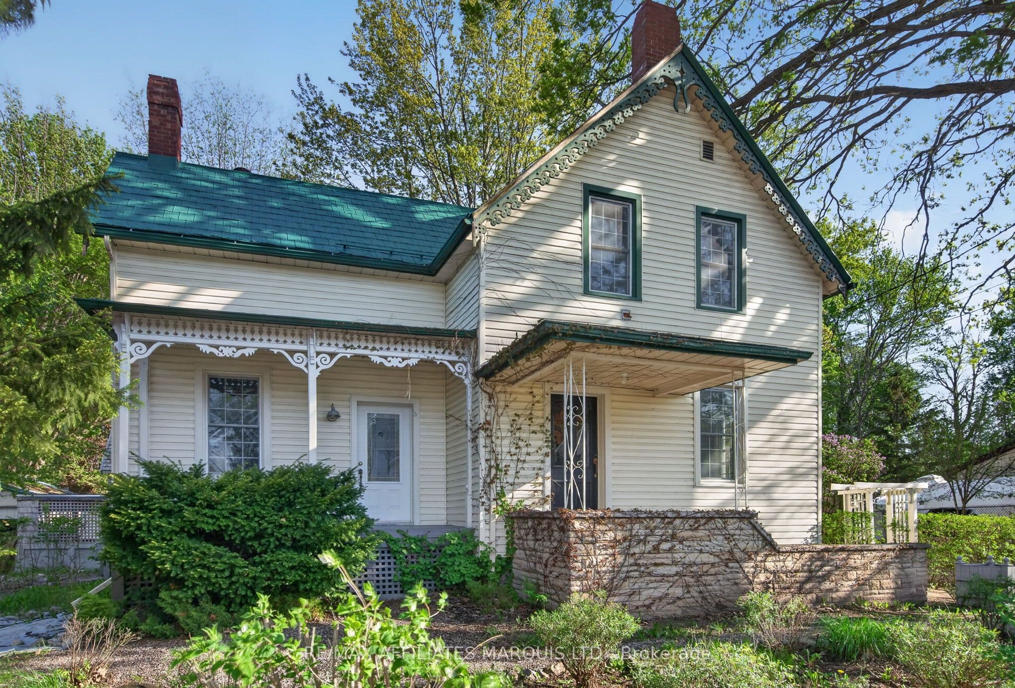 326 Third Street photo 1