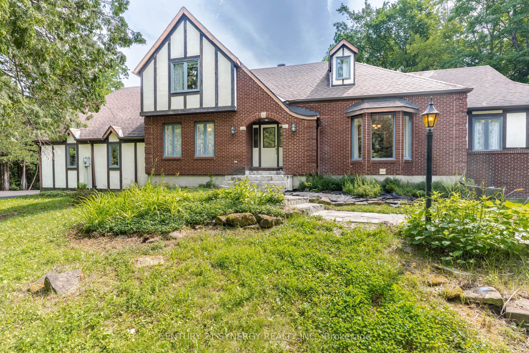 306 Mcgregor Drive photo 1
