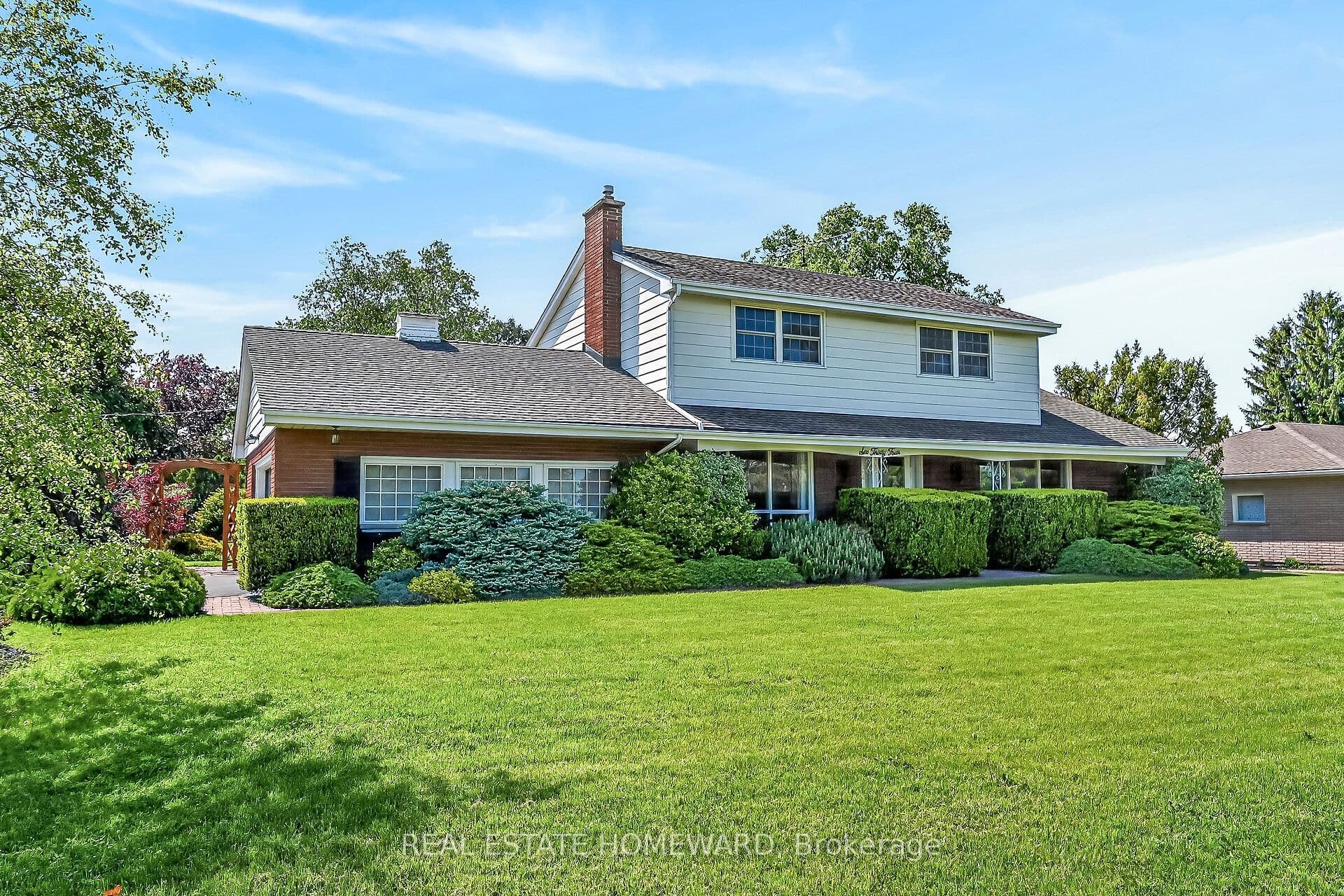 634 Mountain Brow Boulevard photo 1
