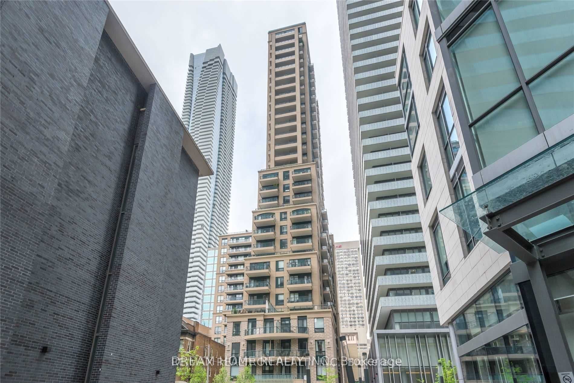 Unit 1501 35 Hayden Street photo 1