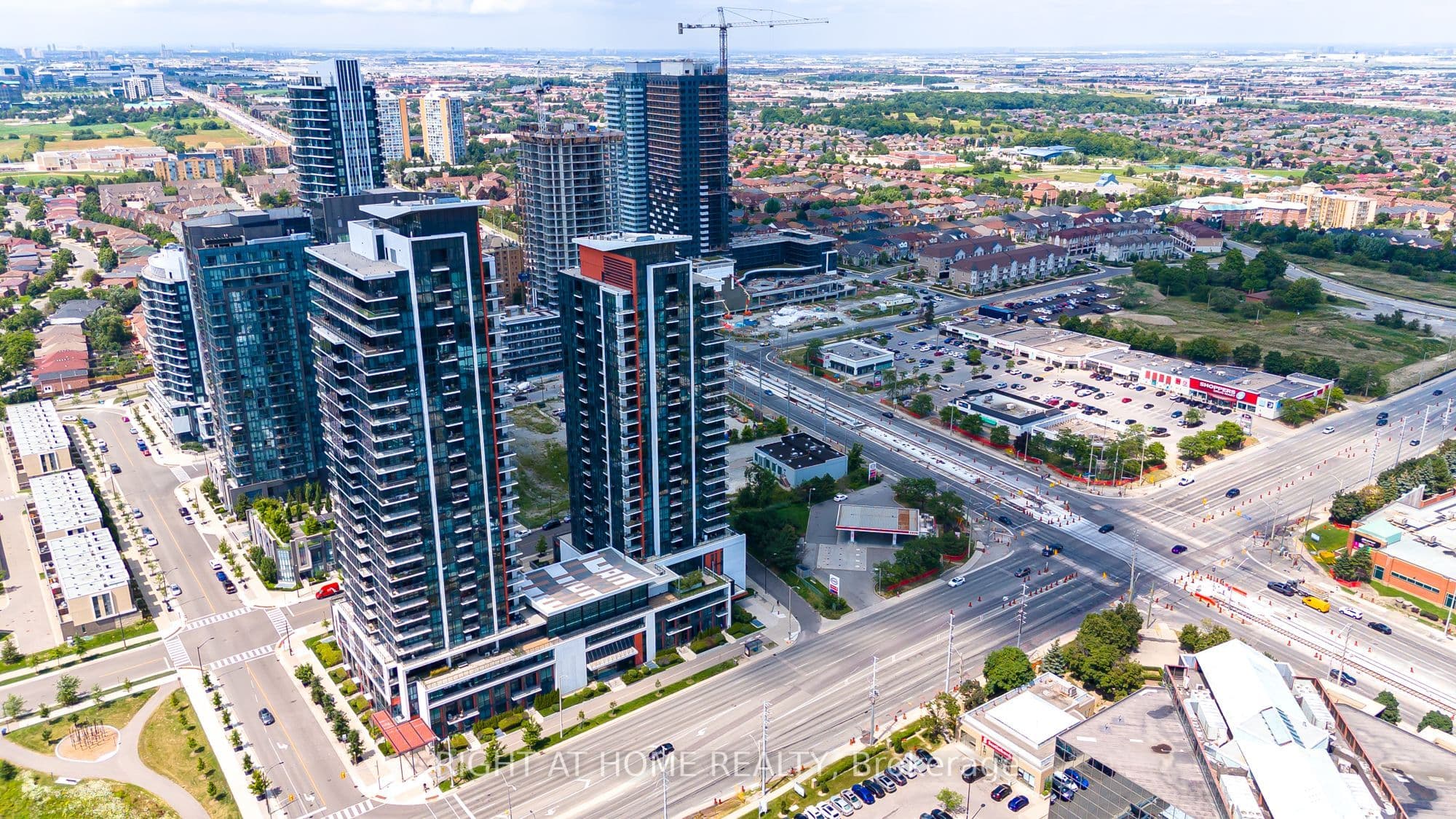 Unit 101 55 Eglinton Avenue photo 1
