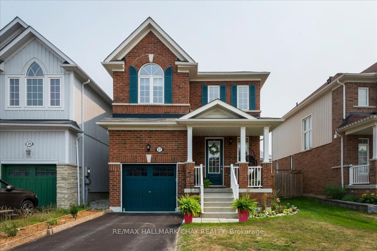 27 Blanchard Crescent photo 1