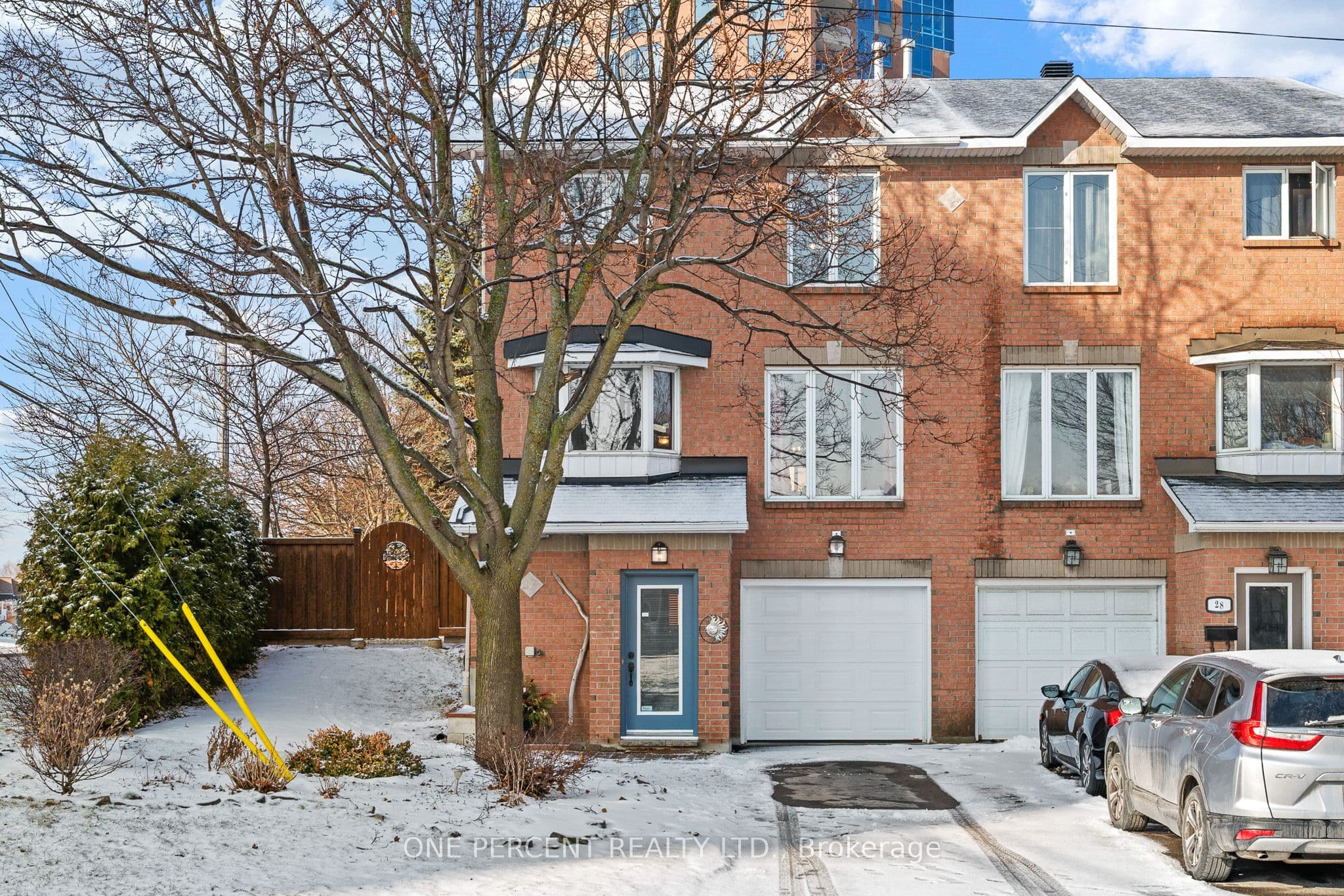 30 Maplehurst Avenue photo 1