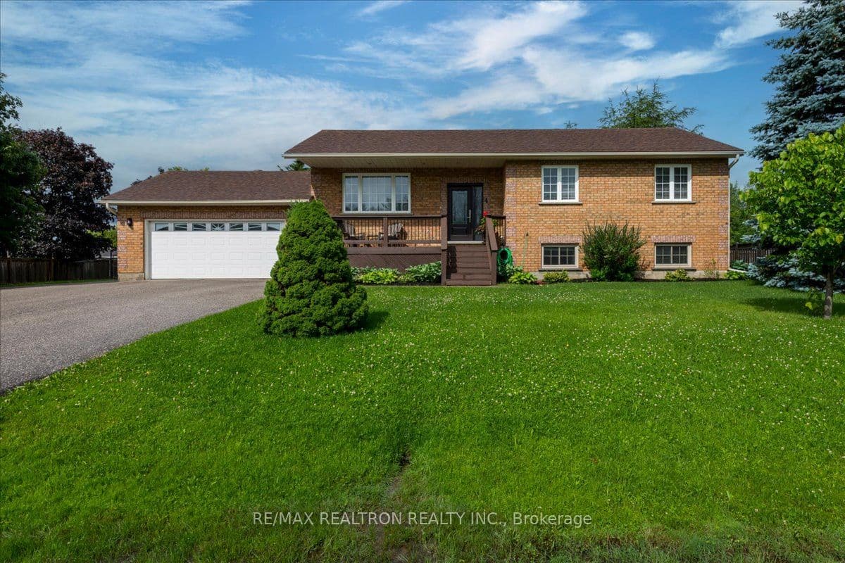 4 Templeton Drive photo 1