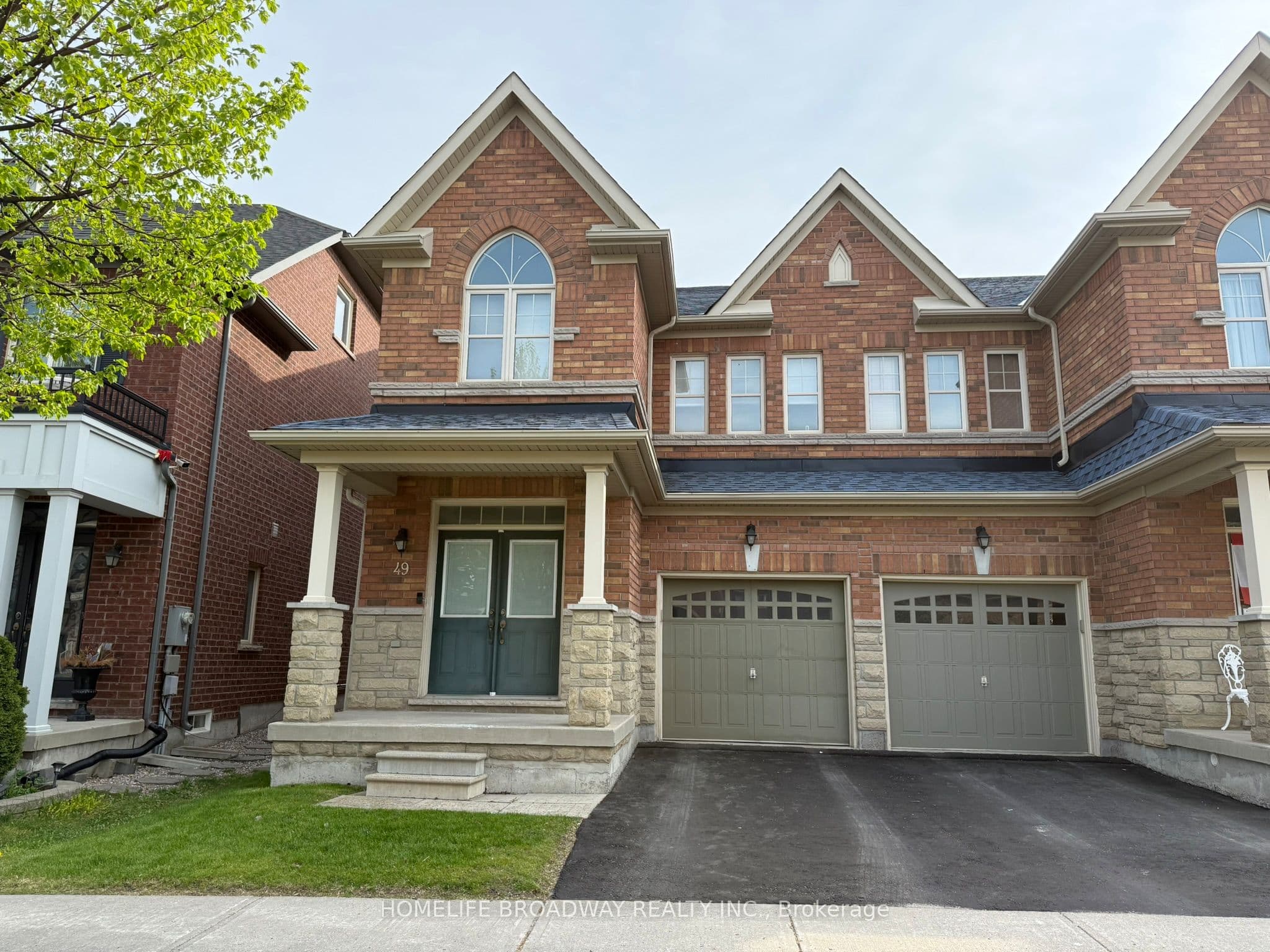 49 Staglin Court photo 1