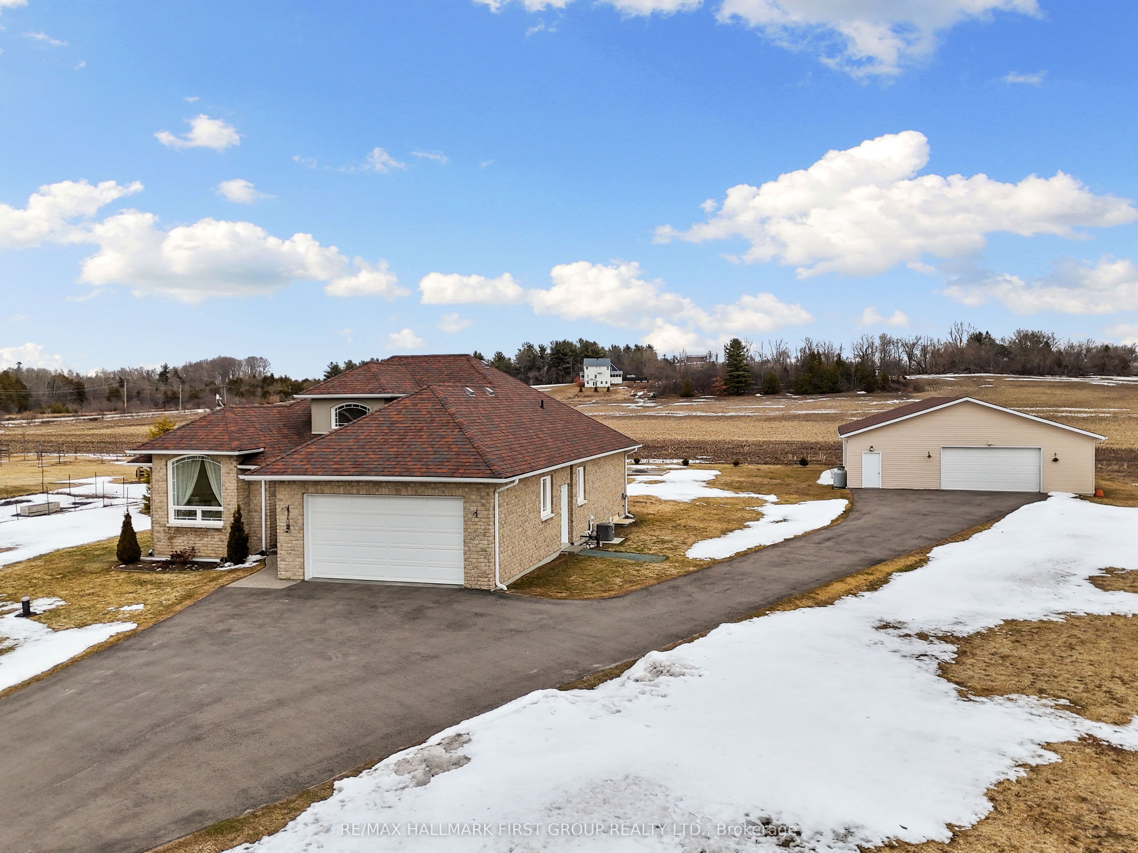 1151 Vernonville Road photo 1
