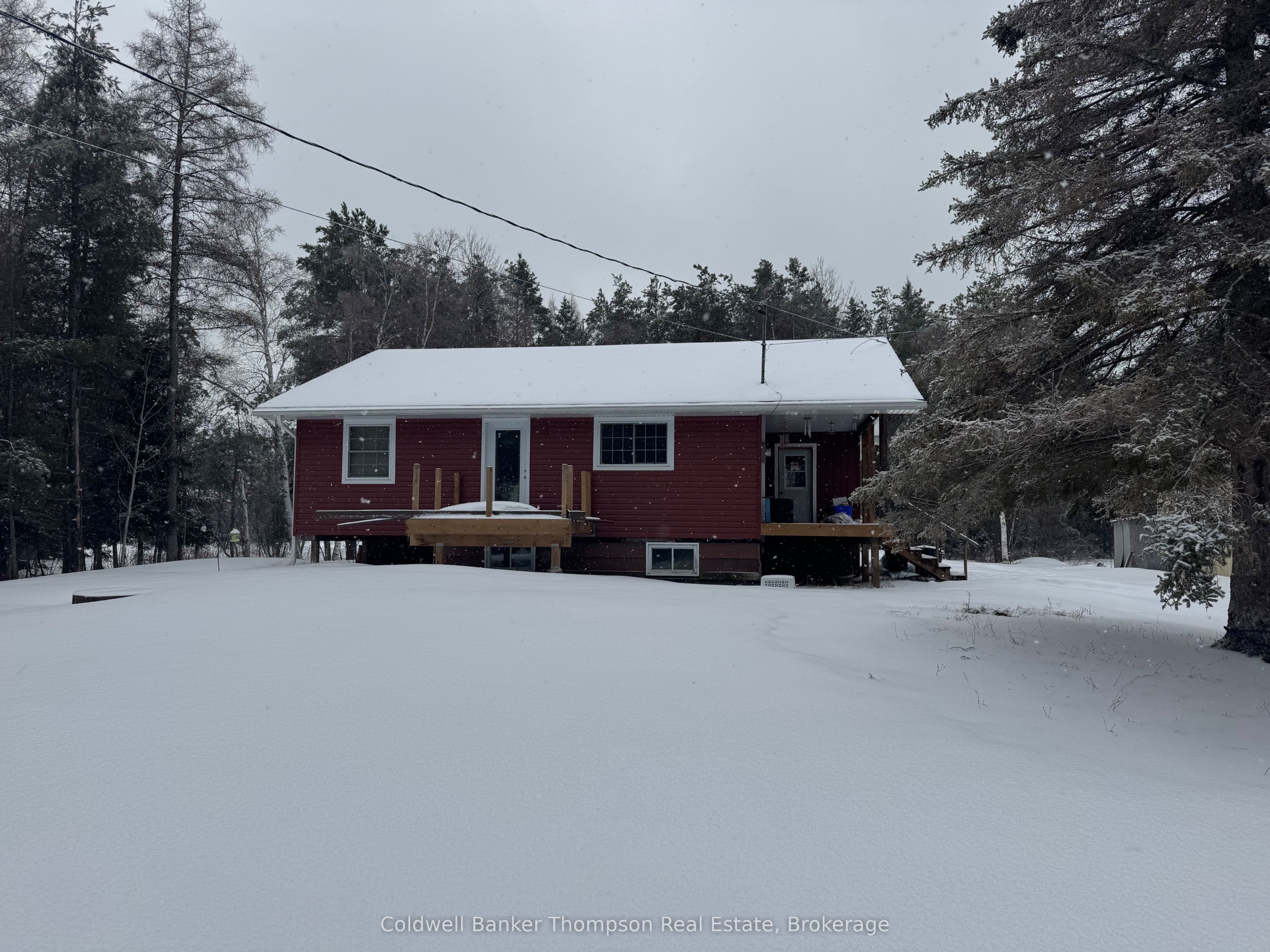 605 Sweezy Street photo 1