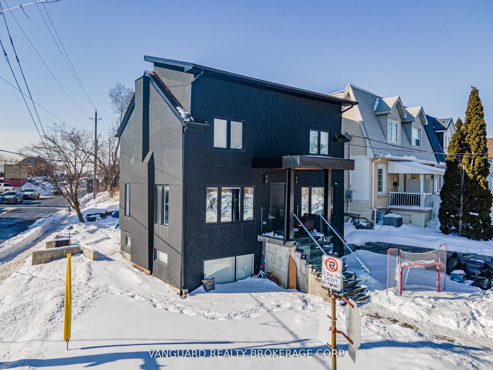 410 Maybank Avenue photo 1