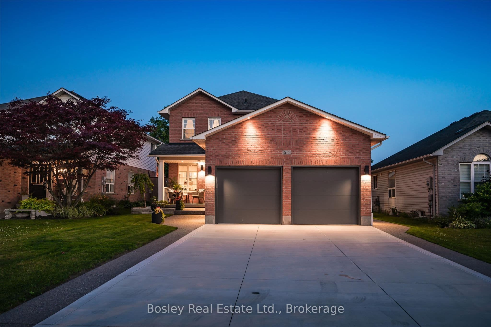 24 Watson Crescent photo 1