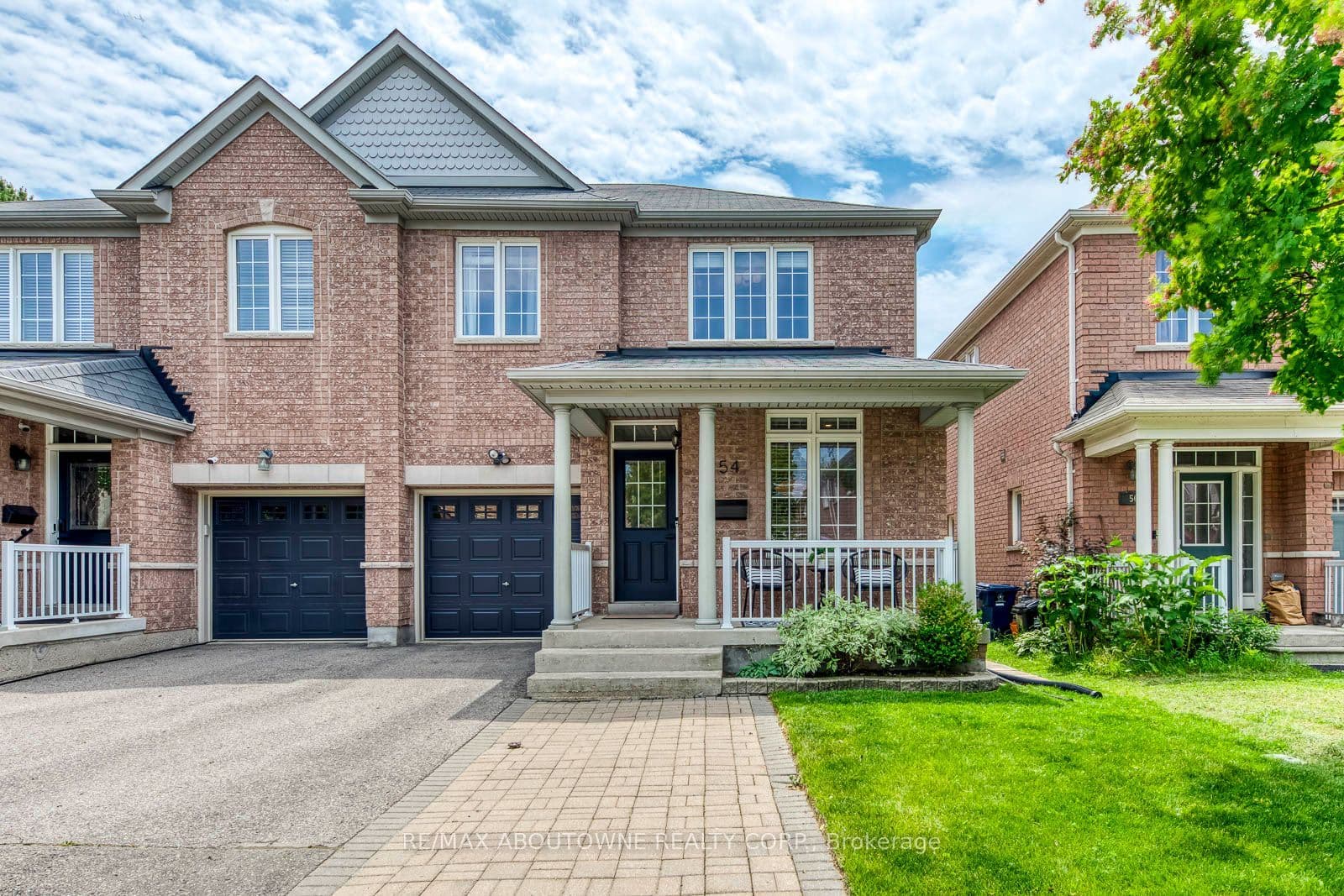 54 Dairy Drive photo 1