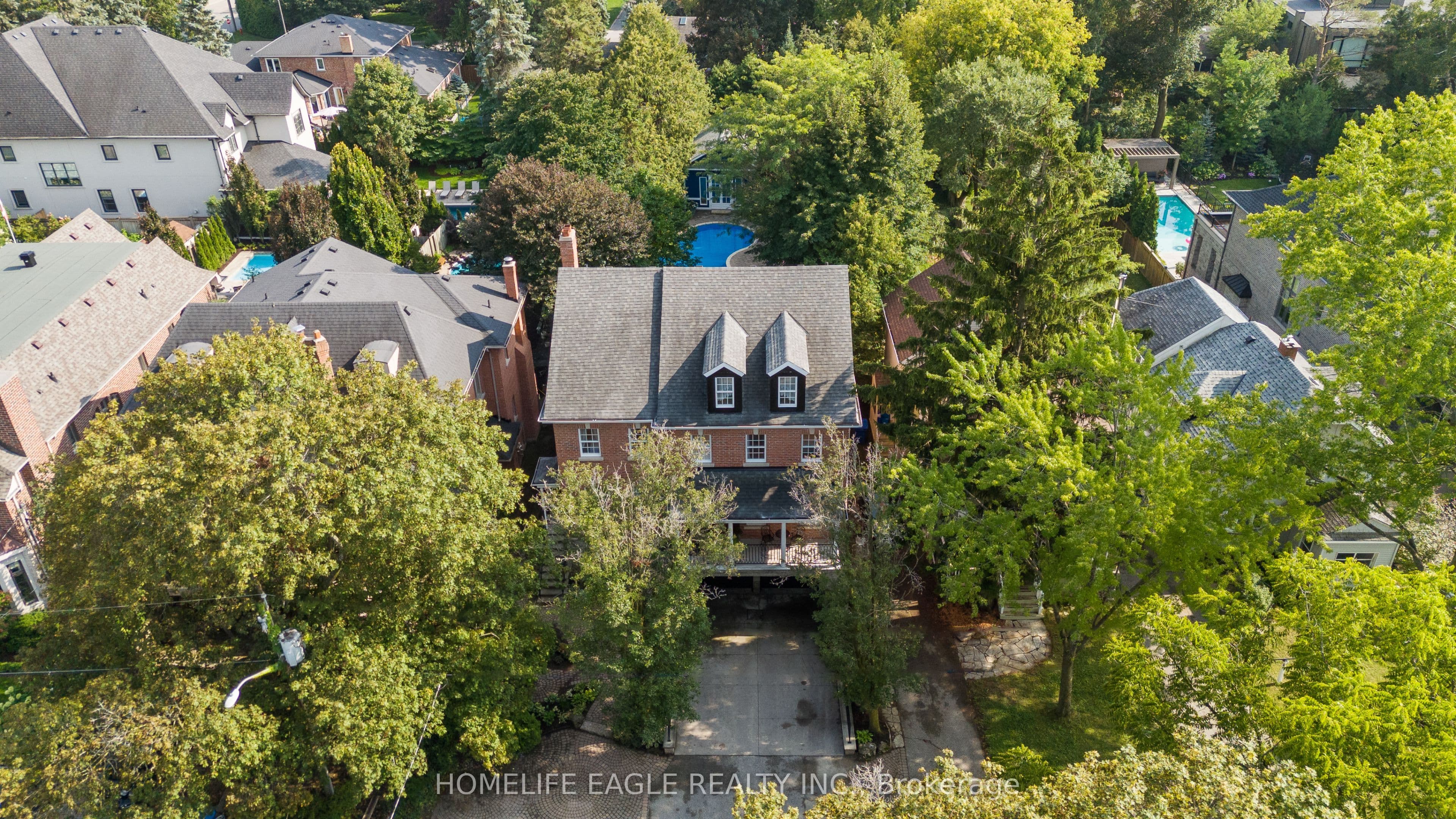 93 Hillview Road photo 1