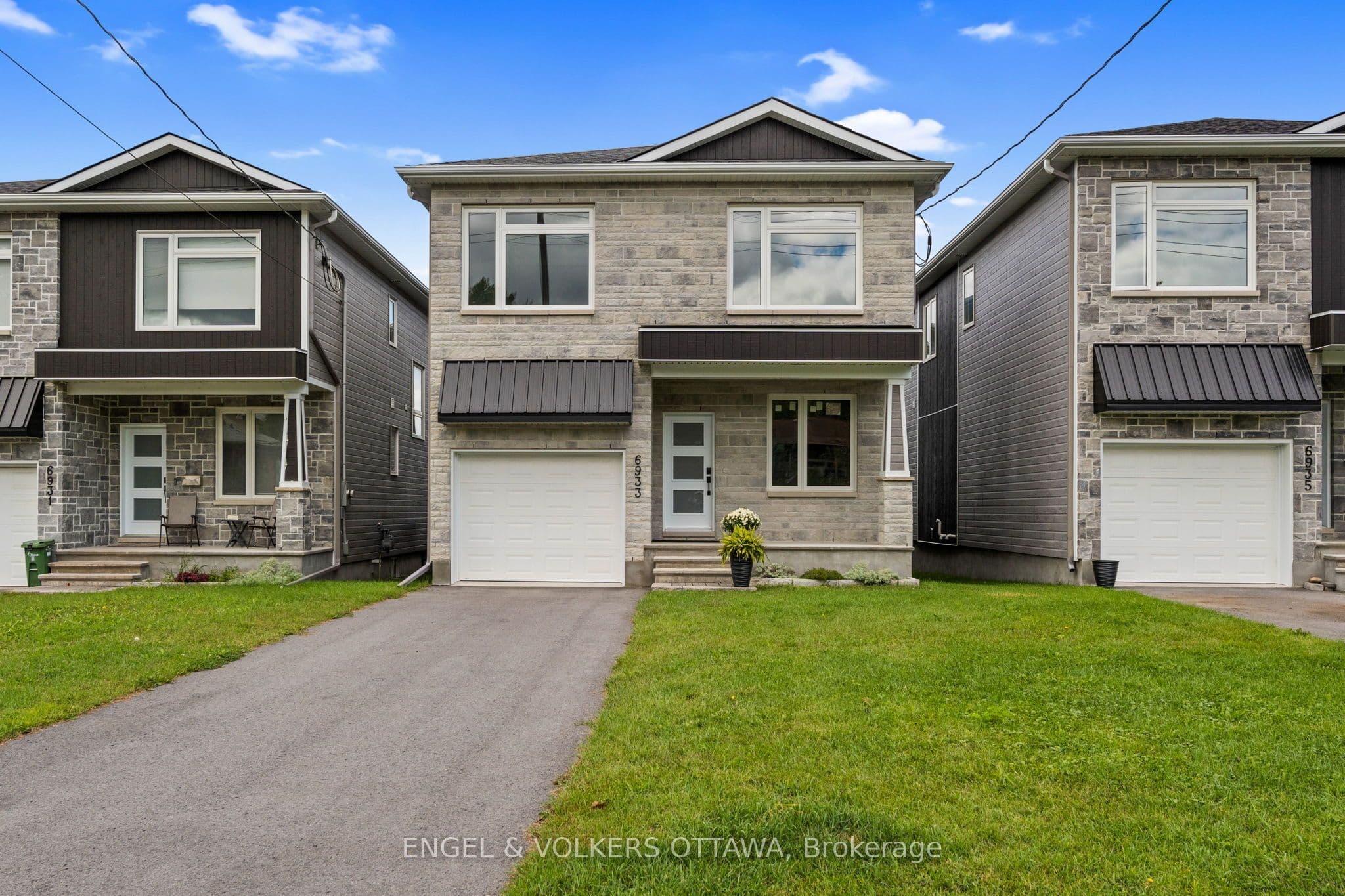 6933 Notre Dame Street photo 1
