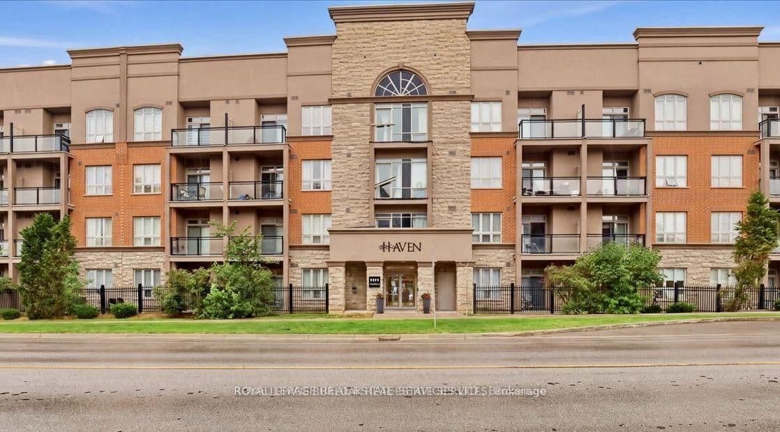 Unit 106 5317 Upper Middle Road photo 1