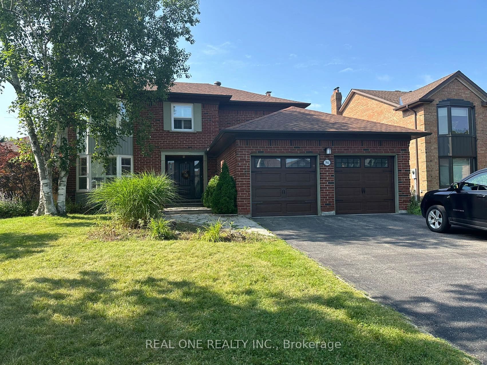 3944 Glamis Court photo 1