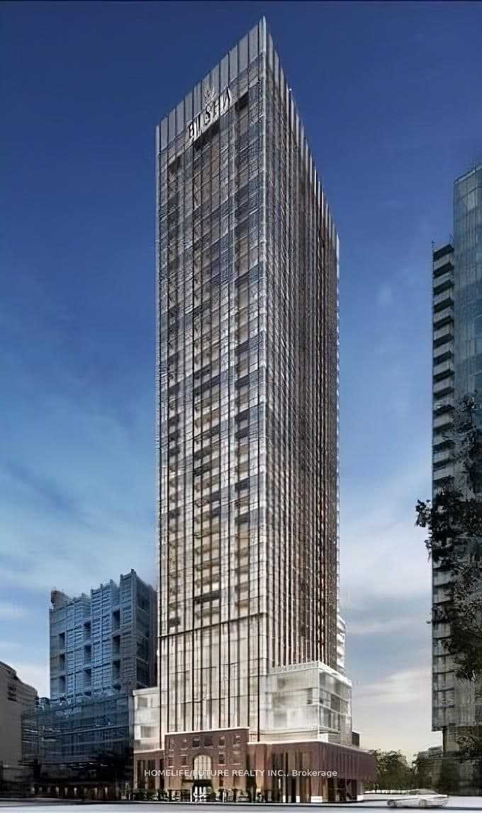 Unit 1308 88 Blue Jays Way photo 1