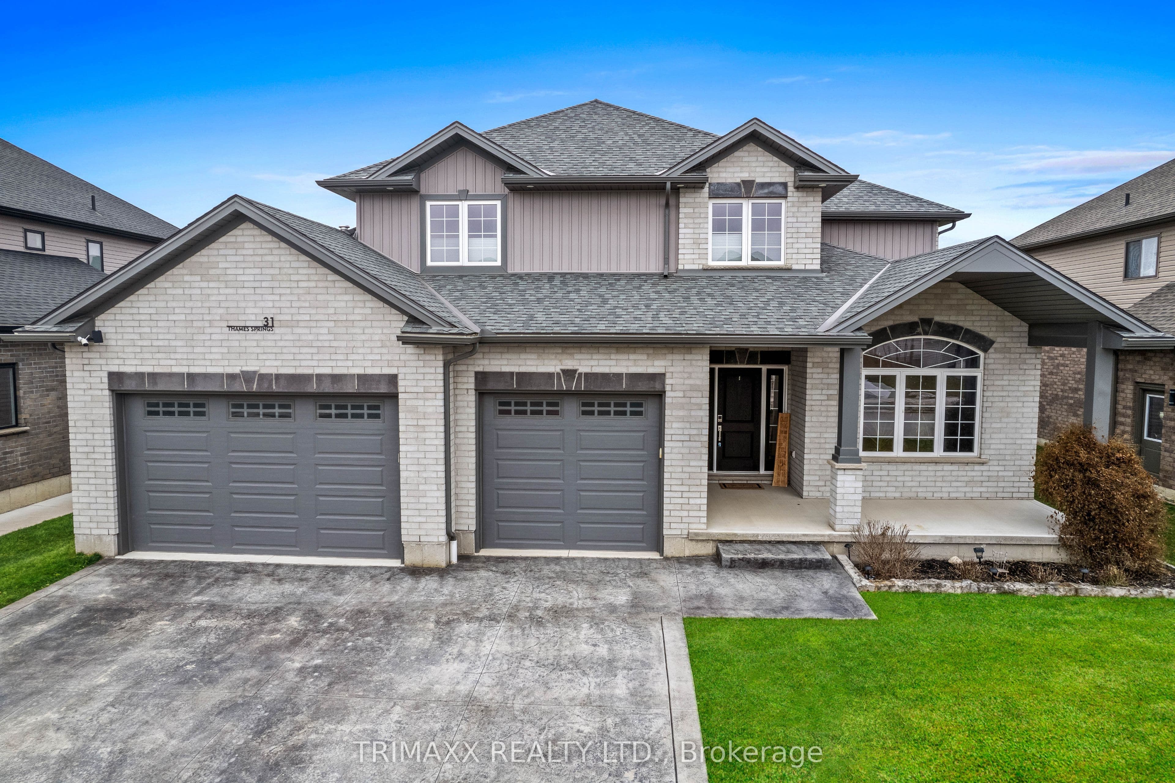 31 Thames Springs Crescent photo 1