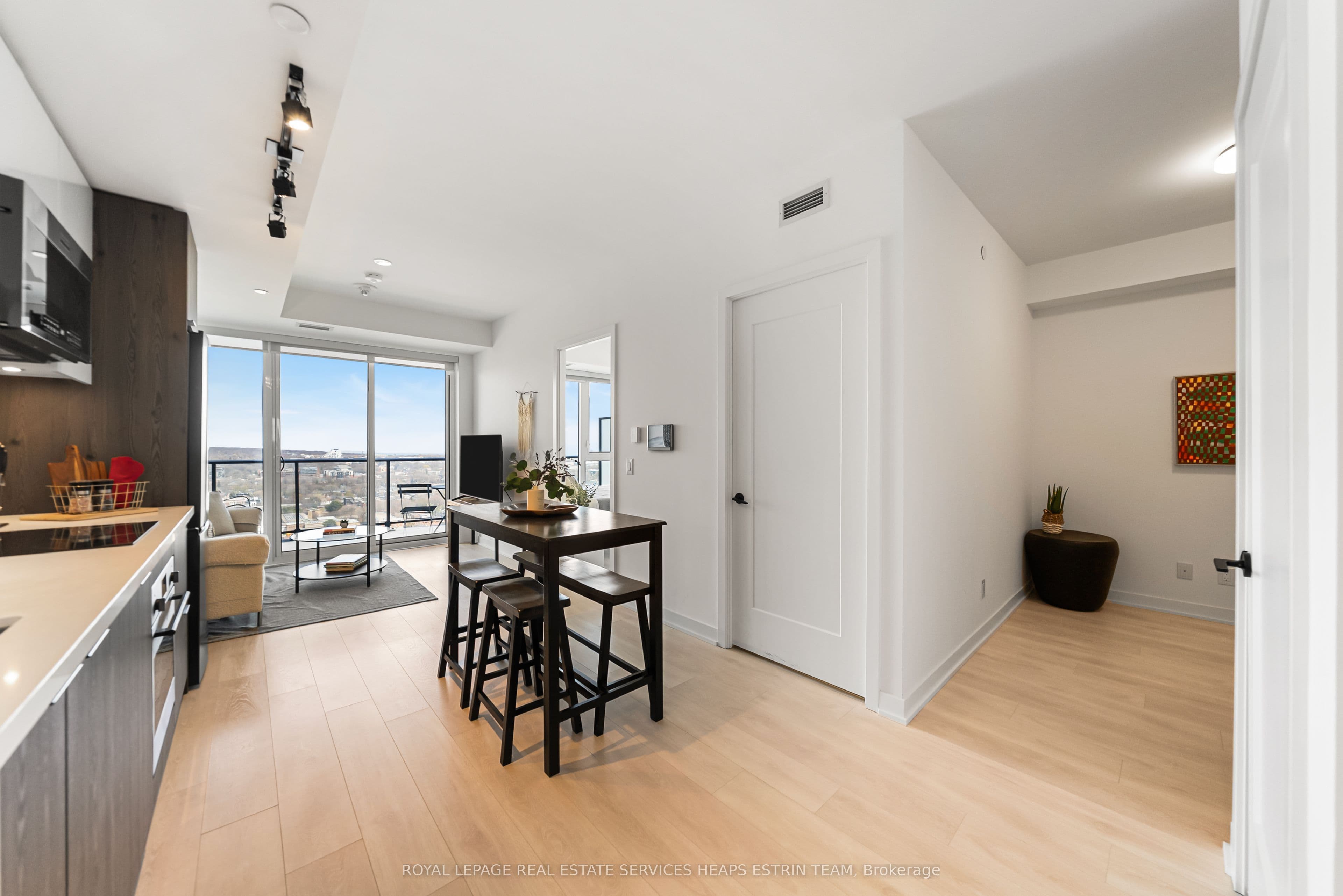 Unit 2413 5 Defries Street photo 1