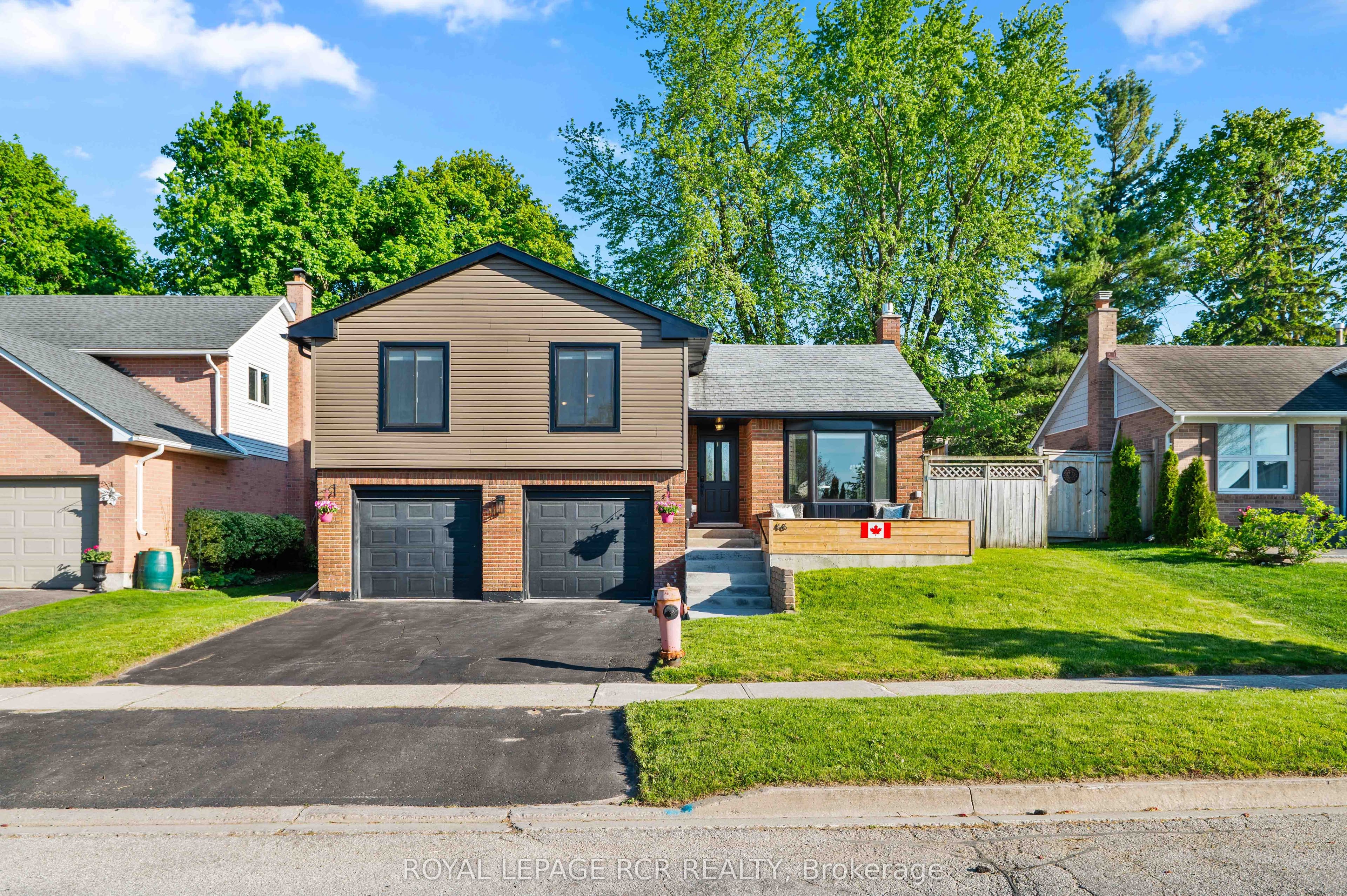 46 Goldgate Crescent photo 1