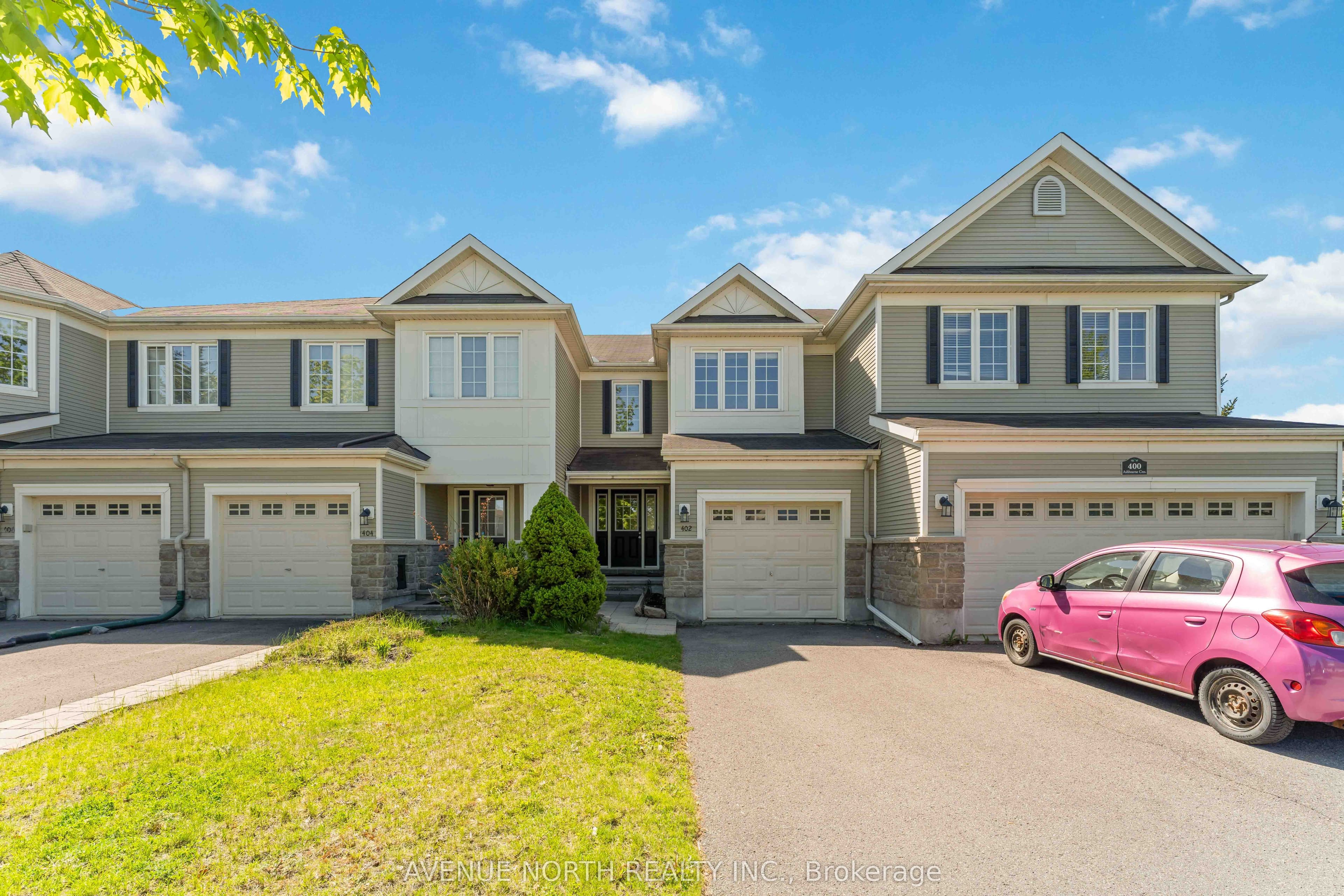 402 Ashbourne Crescent photo 1