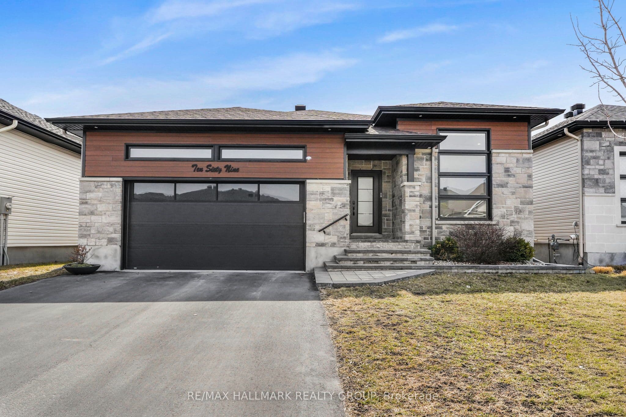 1069 DIAMOND Street photo 1