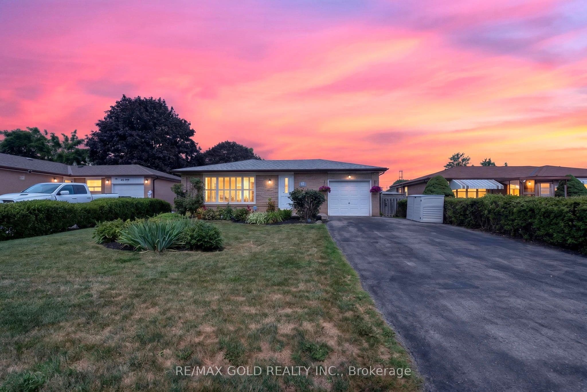 47 Belmont Drive photo 1