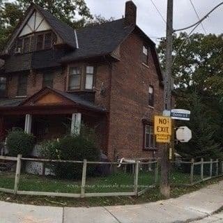 Unit Main #1 2352 Queen Street photo 1
