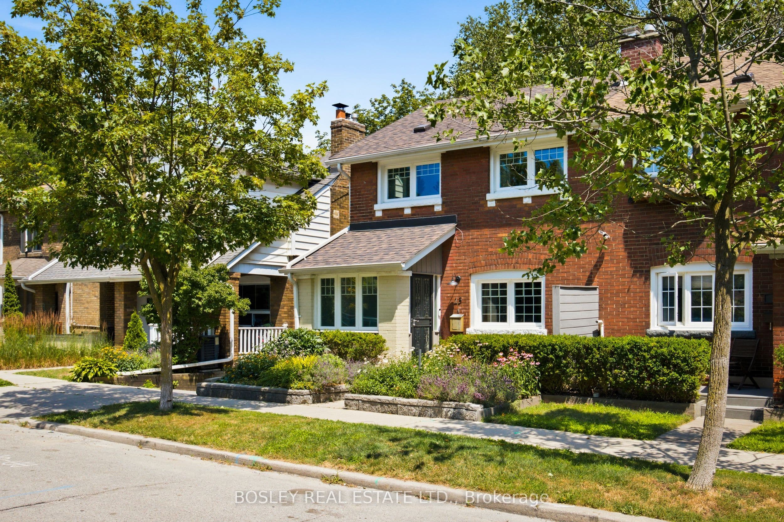 13 Aldridge Avenue photo 1