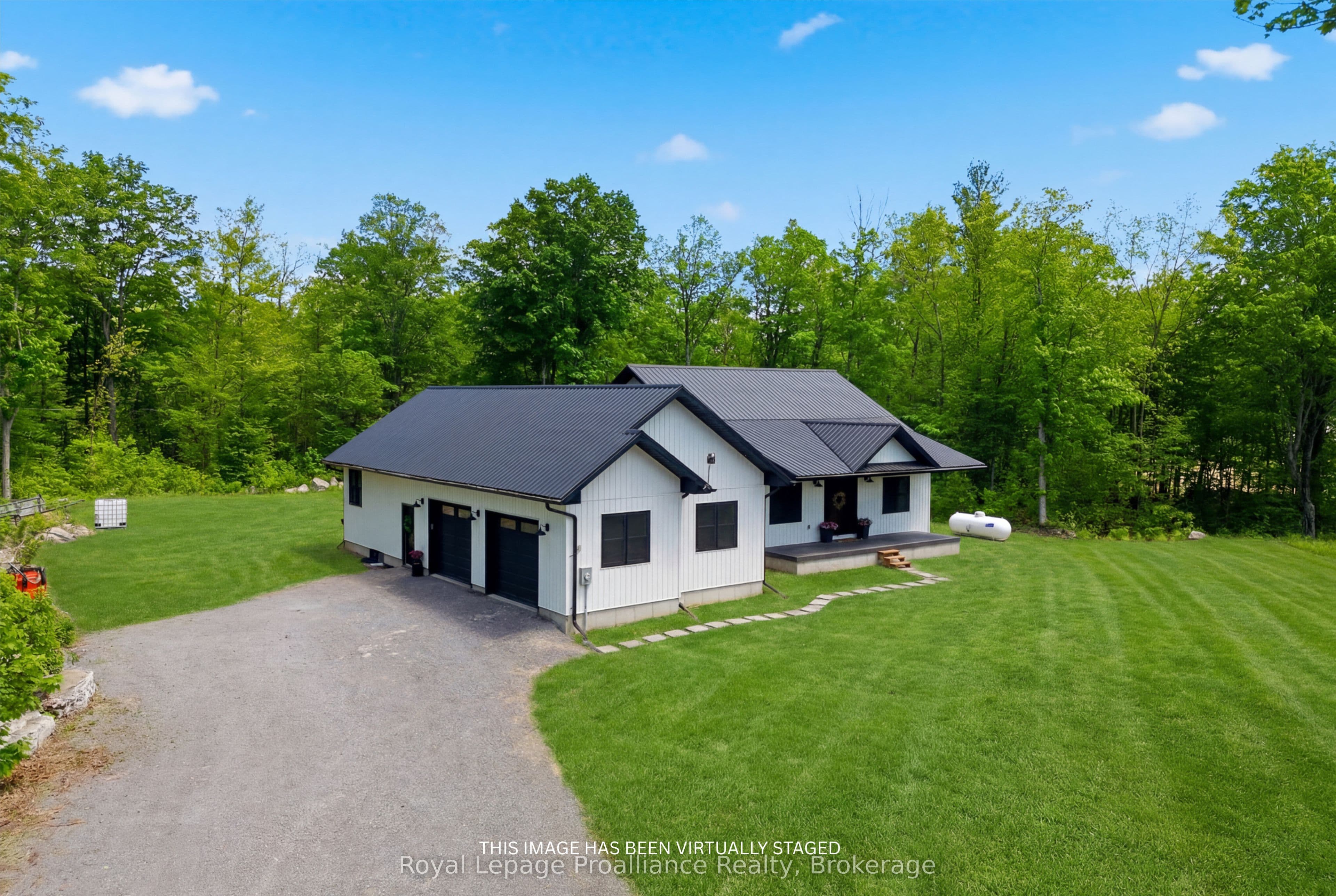 293 Douglas Road photo 1