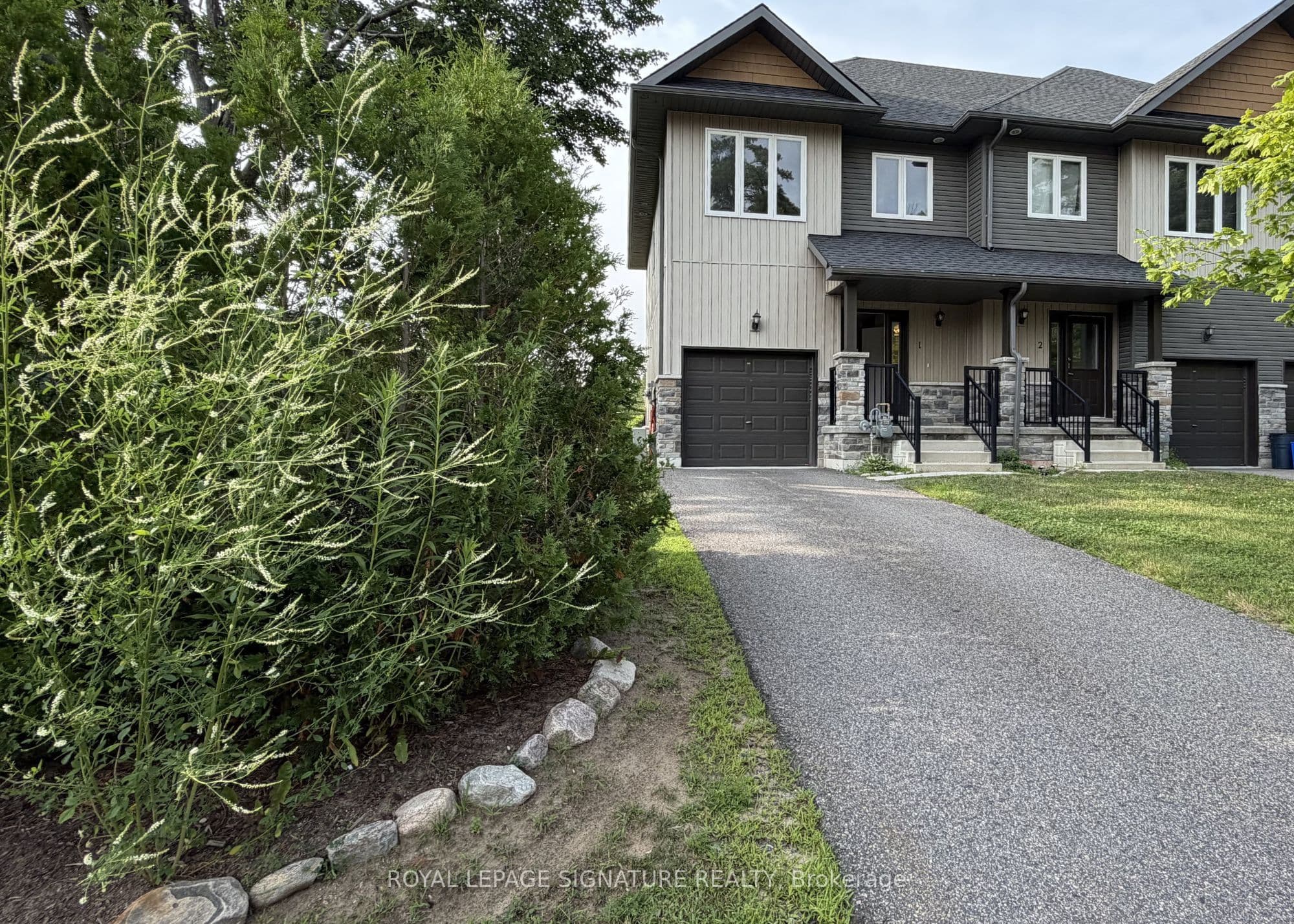 Unit 1 393 Manitoba Street photo 1