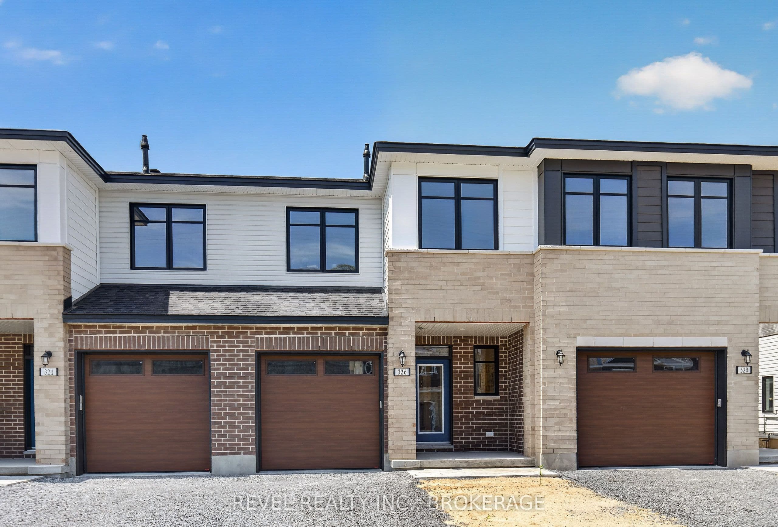 326 Dockside Drive photo 1