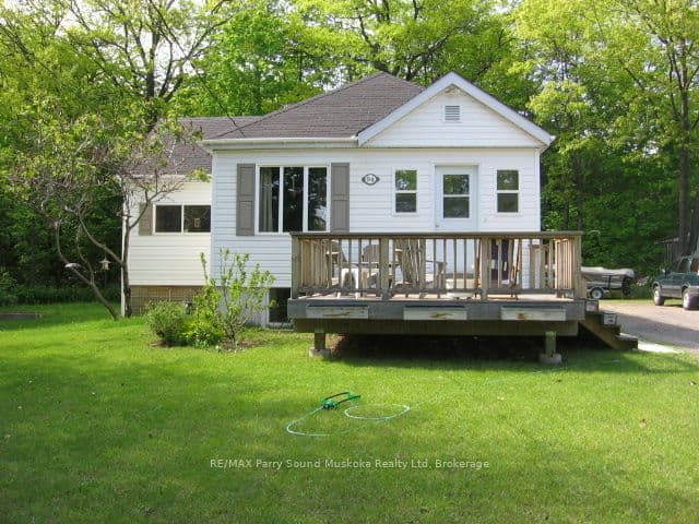 94 William Street photo 1