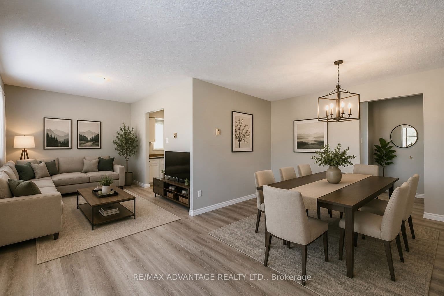9 Camelot Crescent photo 1
