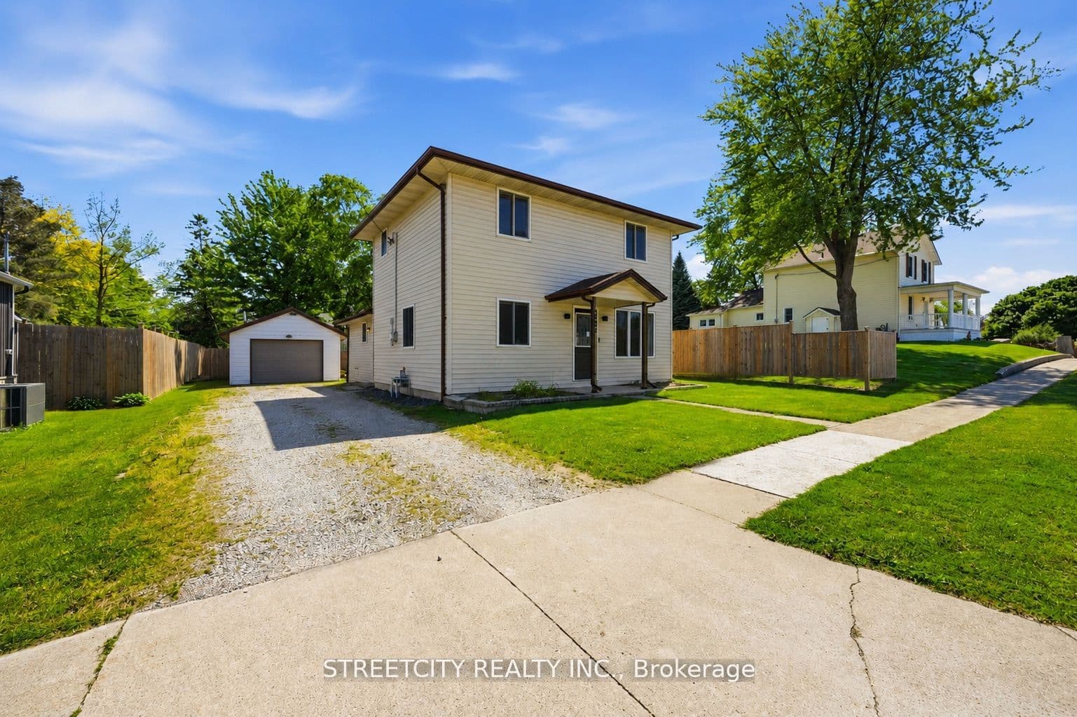 502 Plympton Street photo 1