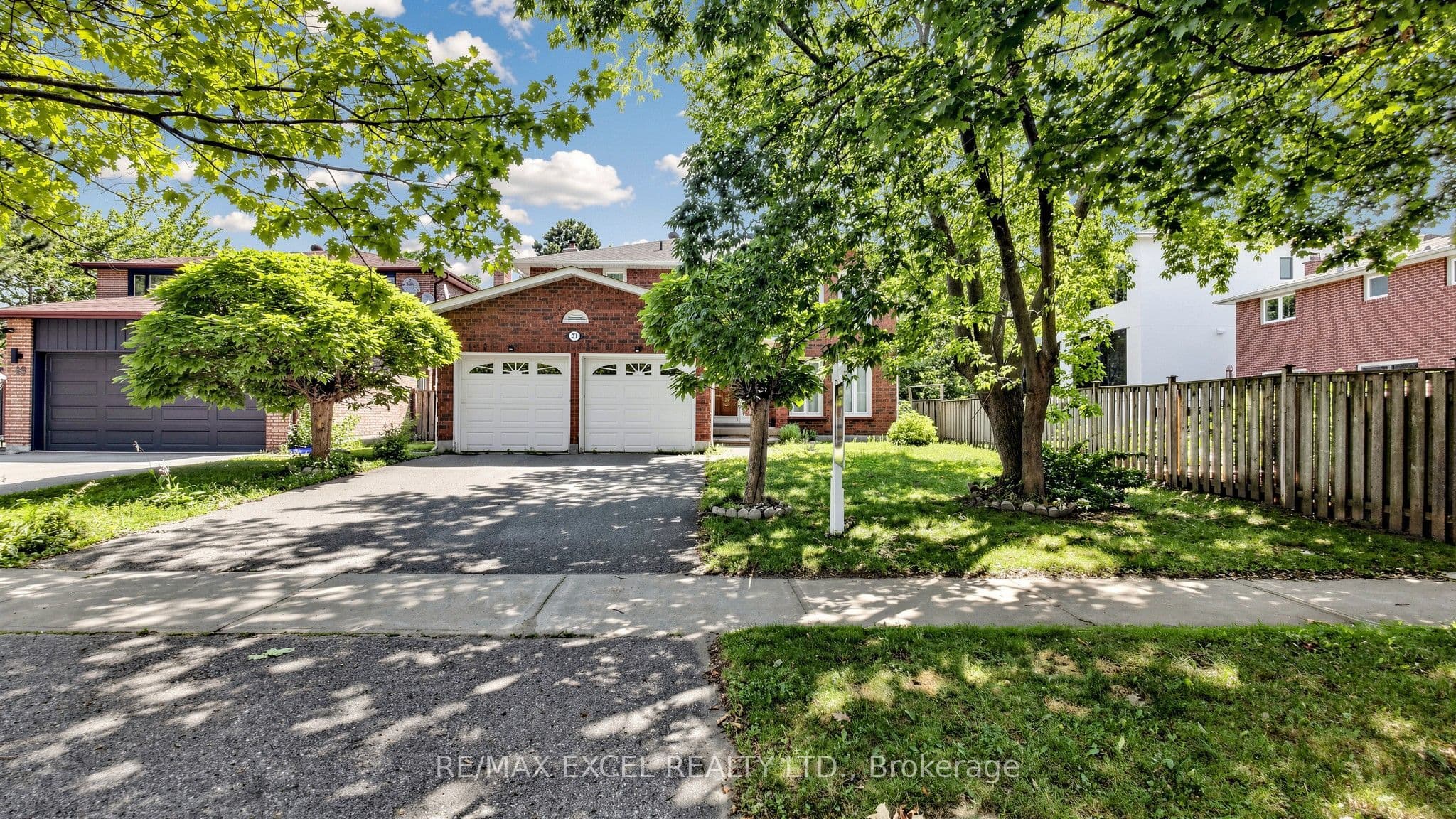 21 Mary Gapper Crescent photo 1